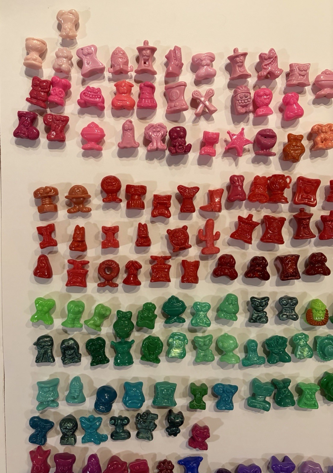 450 Piece Lot – GoGoS CRAZY BONES – Eggy, Aliens, Glitter, Jaws, Clear, Etc