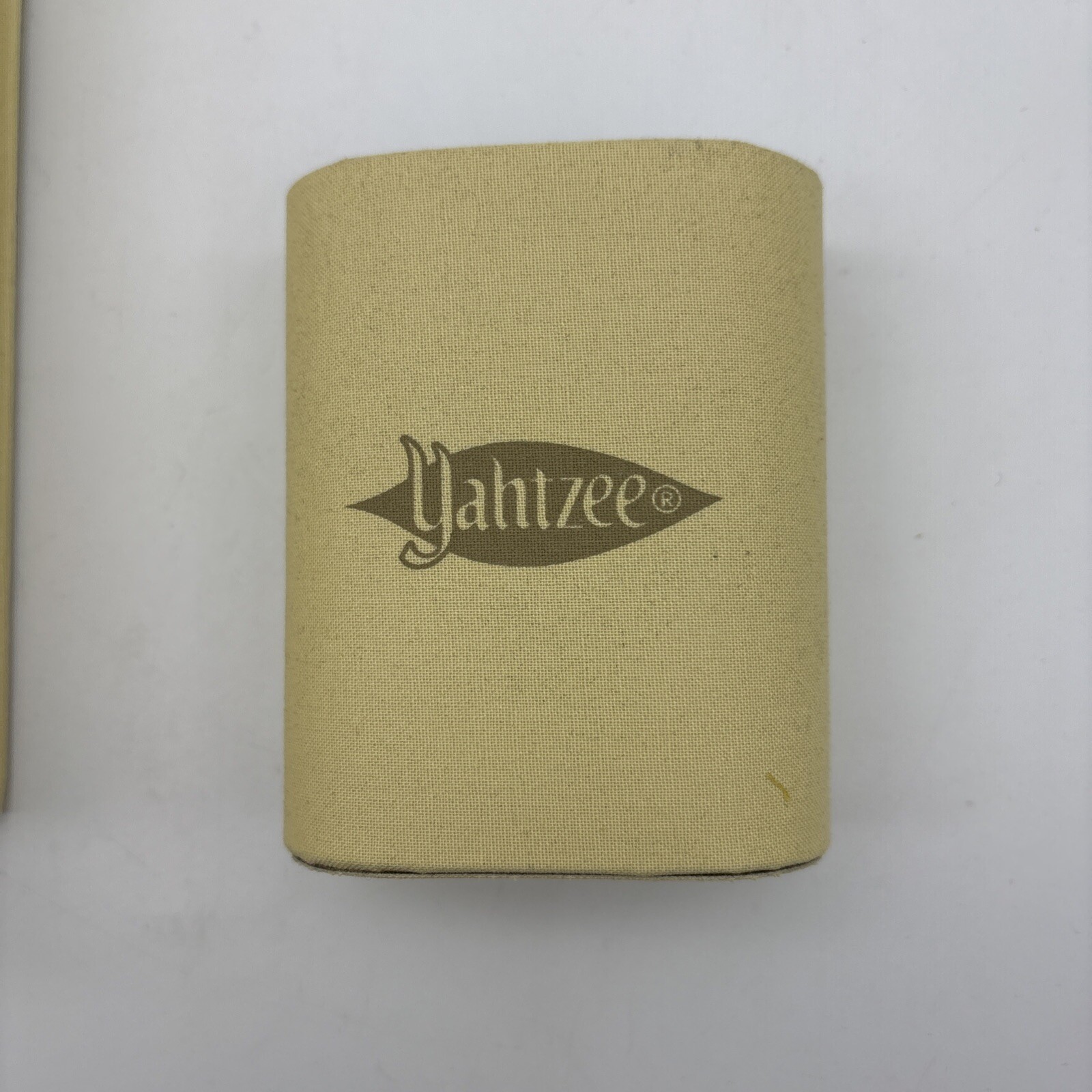 YAHTZEE Vintage Bookshelf Edition Linen Book Board Game Never Used 2017 Hasbro