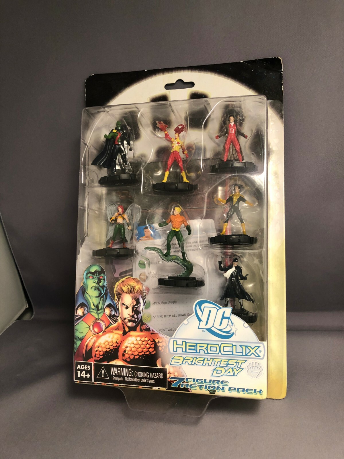 DC Brightest Day Heroclix 7 Action Figures Pack & two sided map & cards