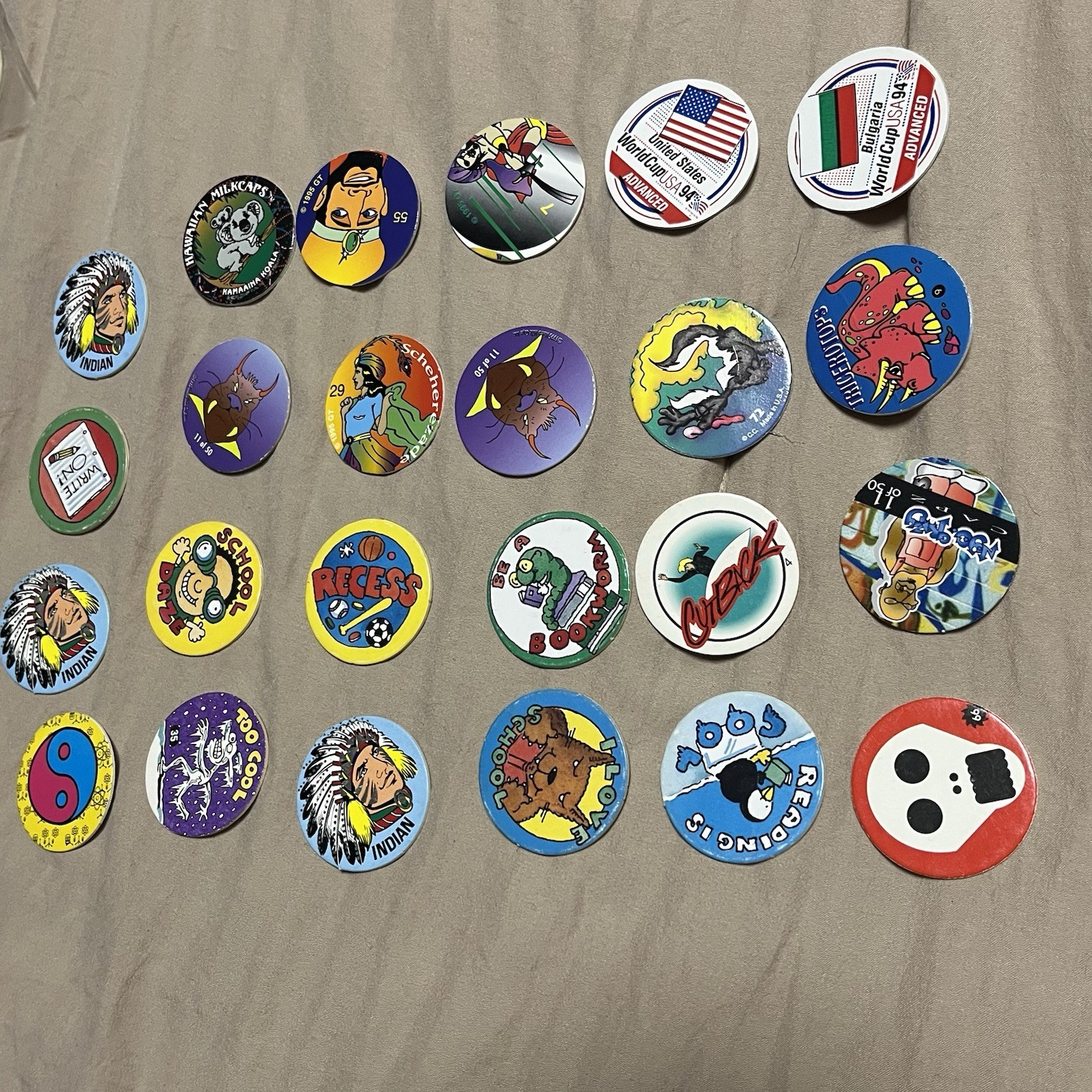Vintage 1994 World POG Federation Game Set LOT Hologram Foil Thrilla Gorilla