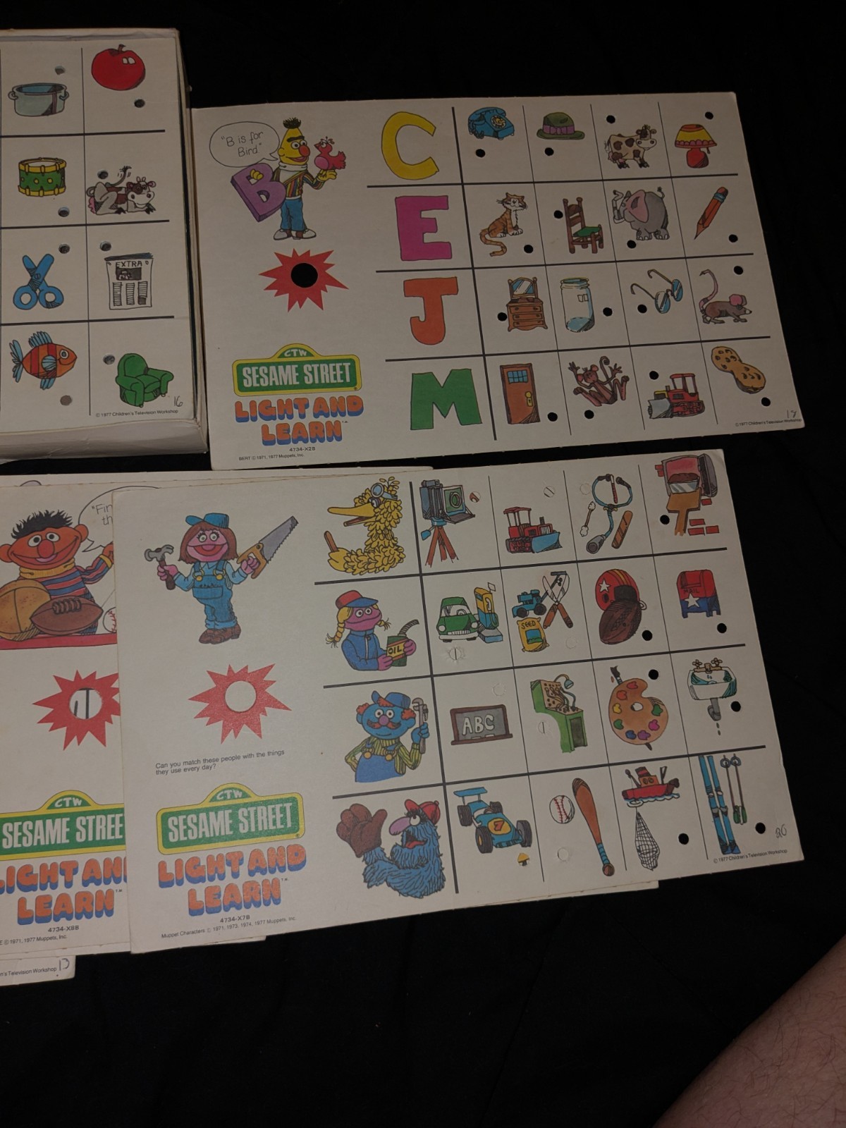 Vtg 1977 Sesame Street Light and Learn Quiz Game Kids Ages 4-7 USA Toy Works