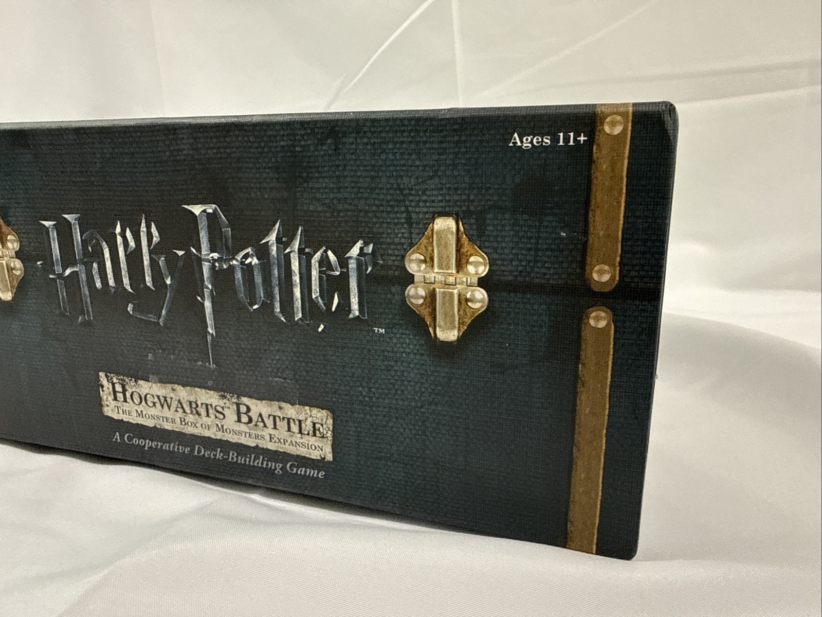 NIB Harry Potter Hogwarts Battle The Monster Box of Monsters Card Game Expansion