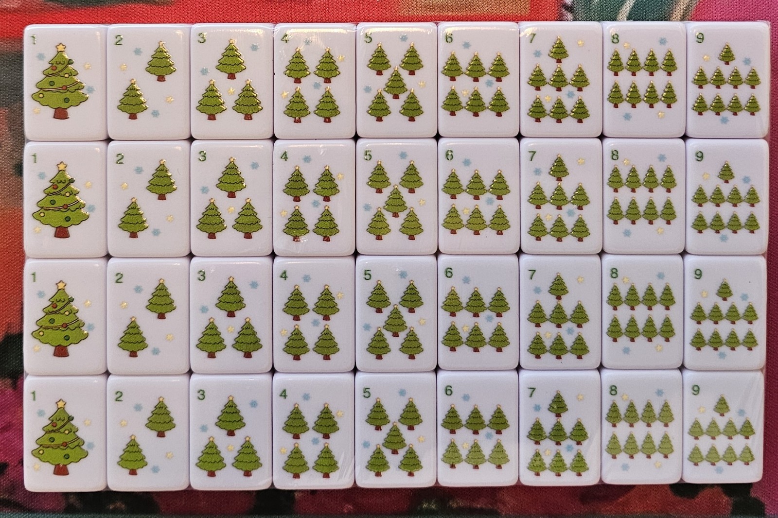 Mahjong Christmas Holiday Travel Set NEW with Racks and Bag