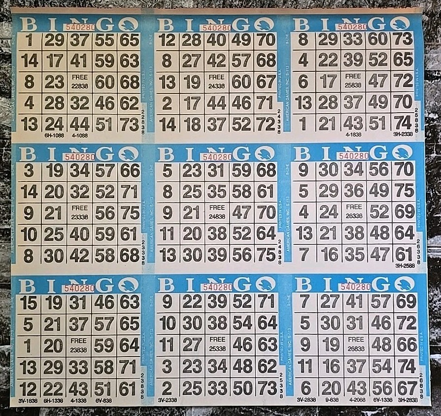 9 On 5 Up Standard Color Collation Bingo Paper Cards 50 Books American Games