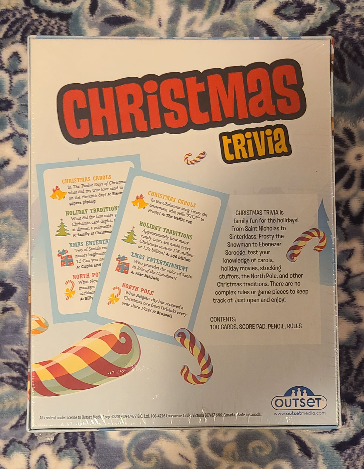 Christmas Trivia Game by Outset 2019 Family Fun for the Holidays🌲12 Years +++