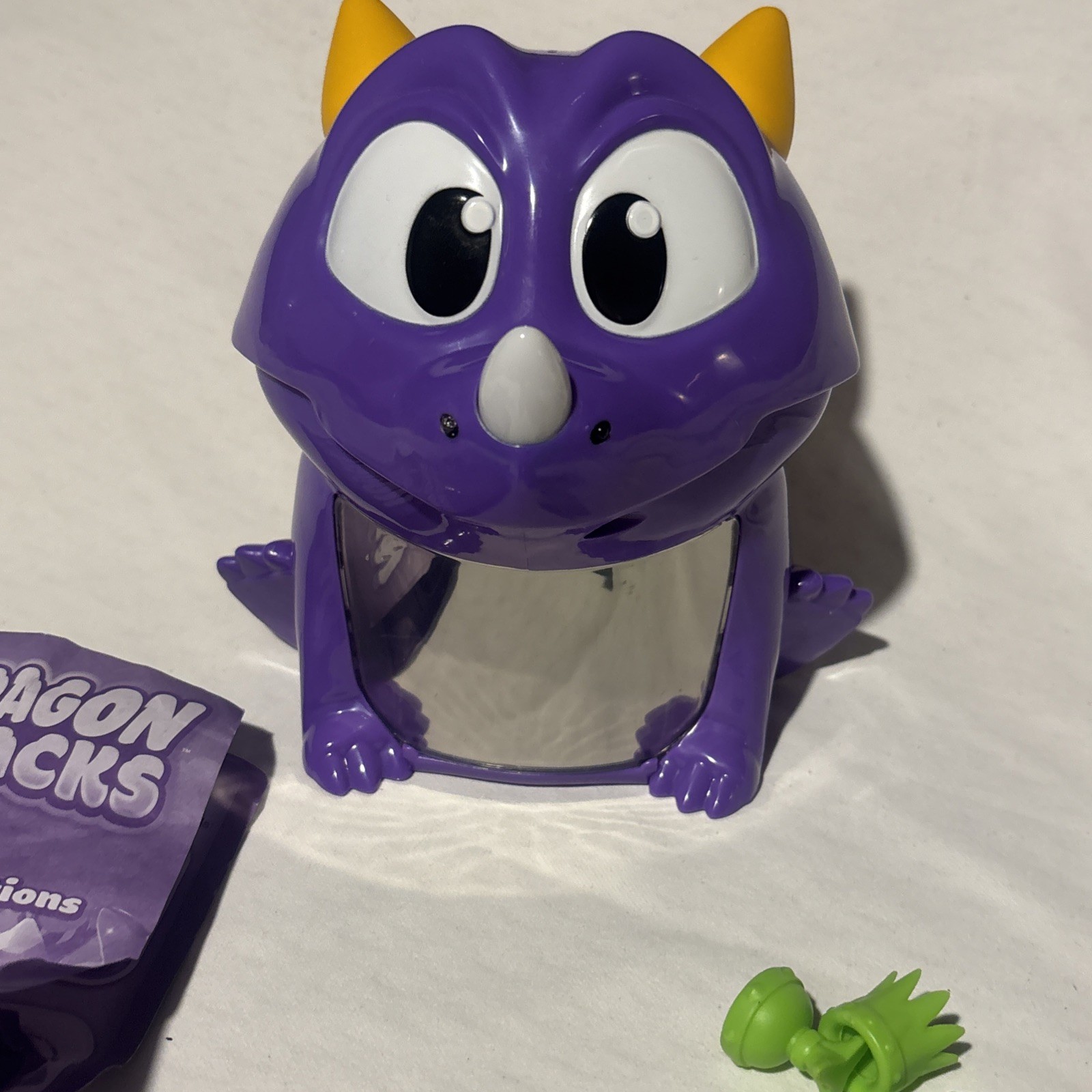 Dragon Snacks Game 2019 Electronic & Sounds Work Great – Includes 11 Items