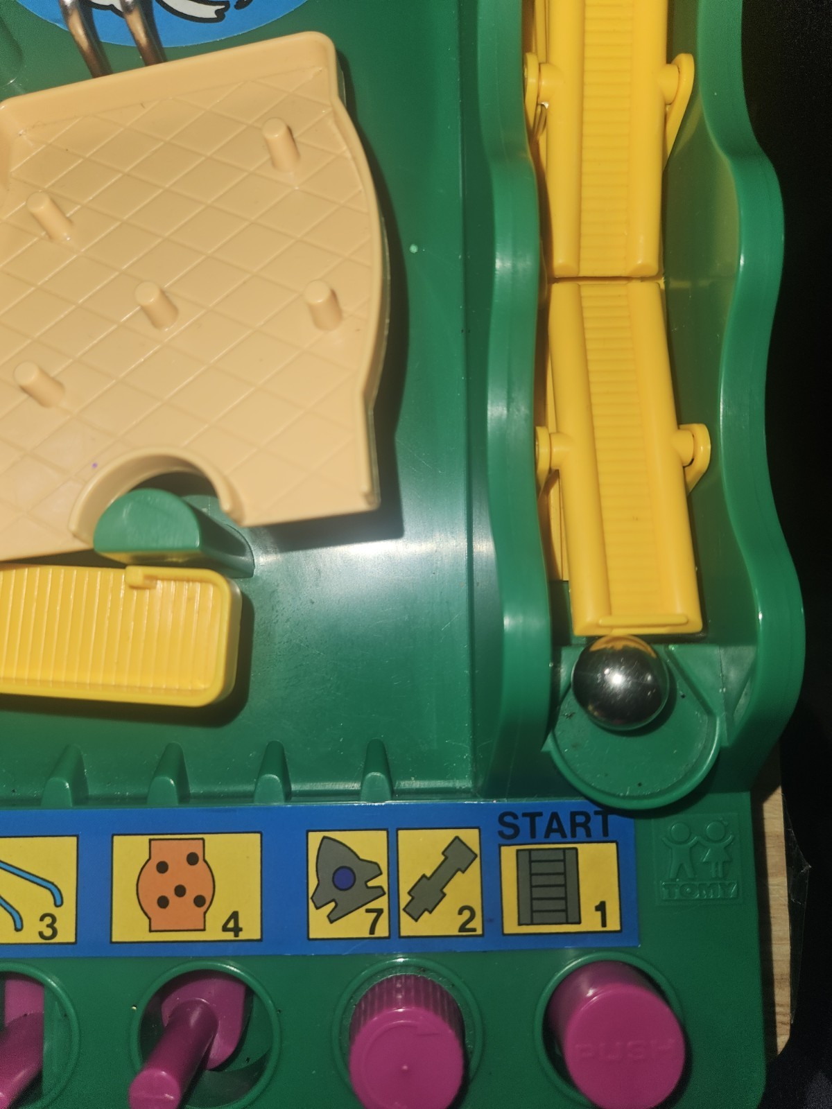 Snafu Tomy Screwball Scramble Run Yourself Ragged Marble Maze Vintage