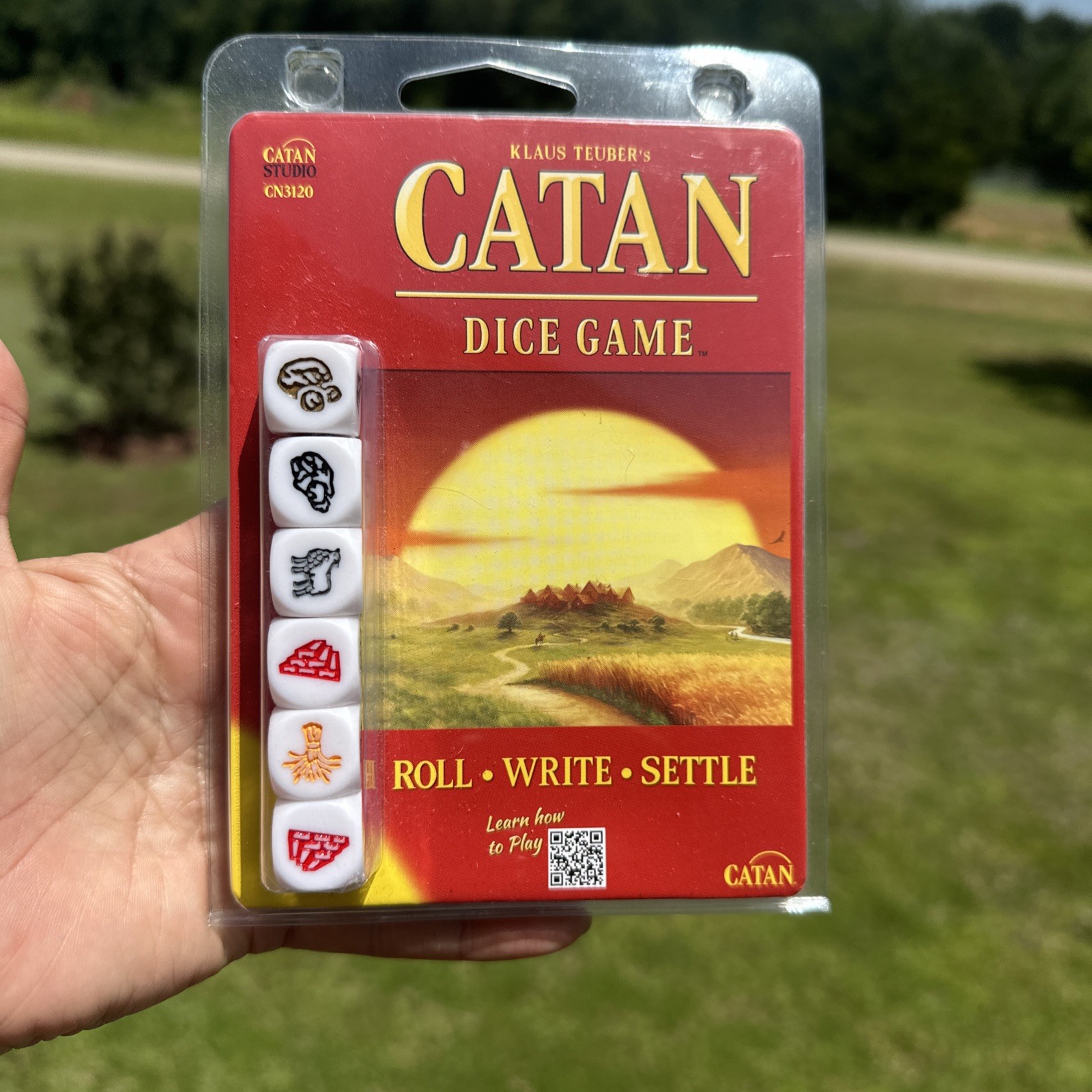 New In Package Settlers of Catan 5-6 Player Dice Game