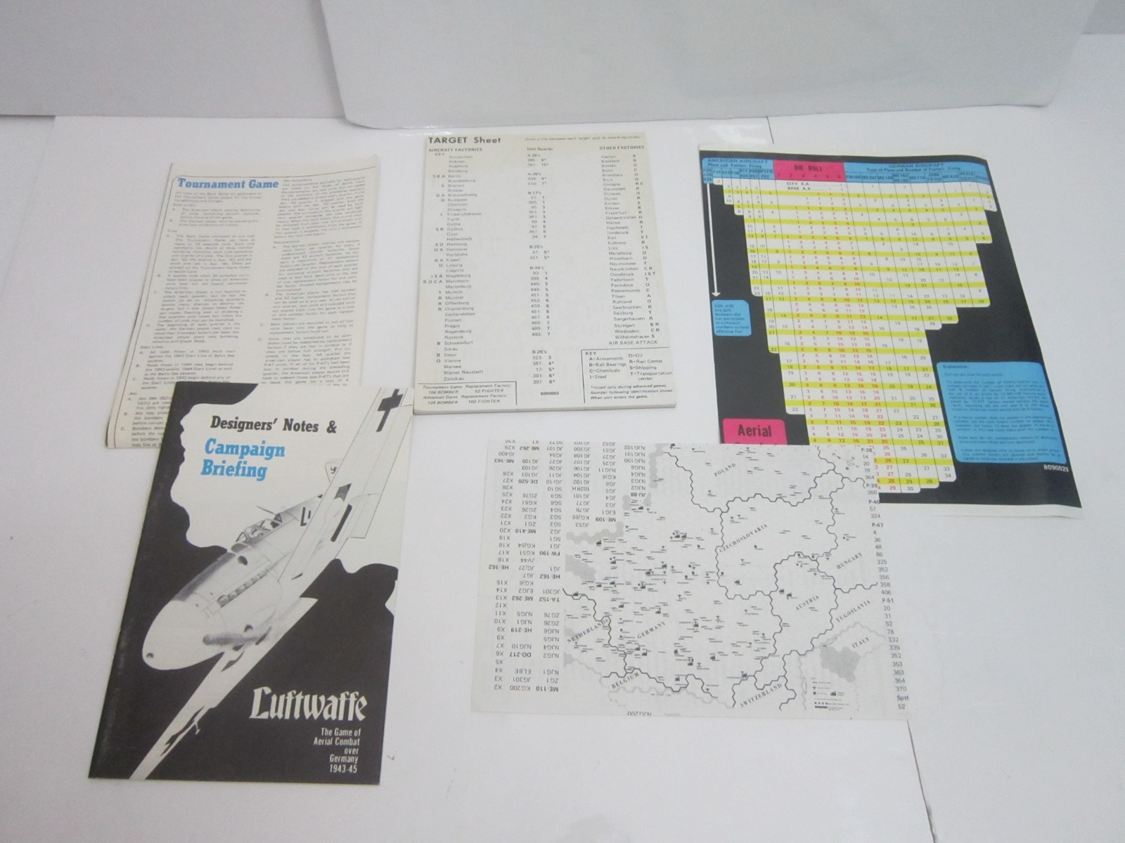 Lot 5 Avalon Hill Games Victory Pacific Luftwaffe Bismarck War At Sea Kriegspiel