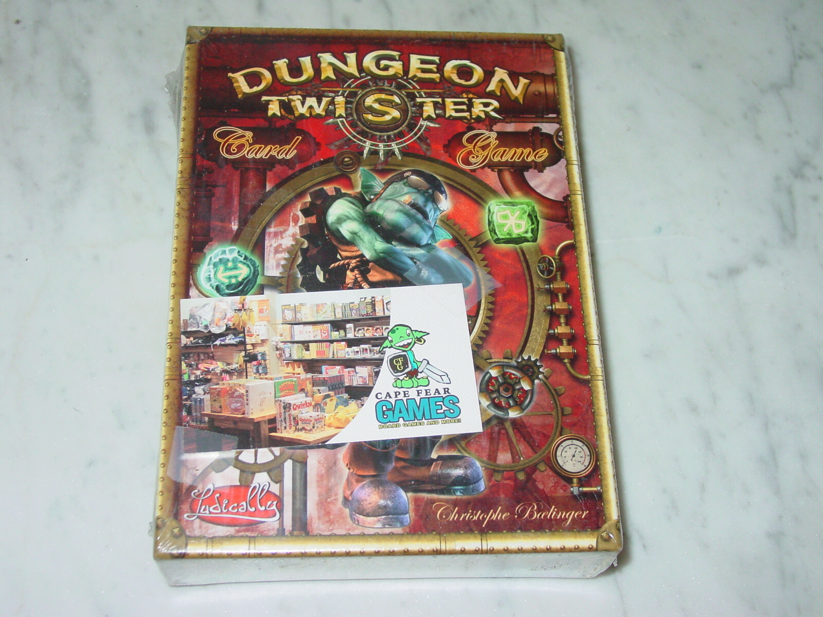 Dungeon Twister Card Game – Ludically NIB!