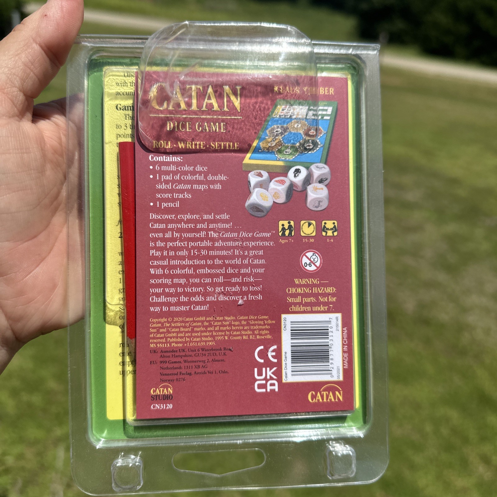 New In Package Settlers of Catan 5-6 Player Dice Game