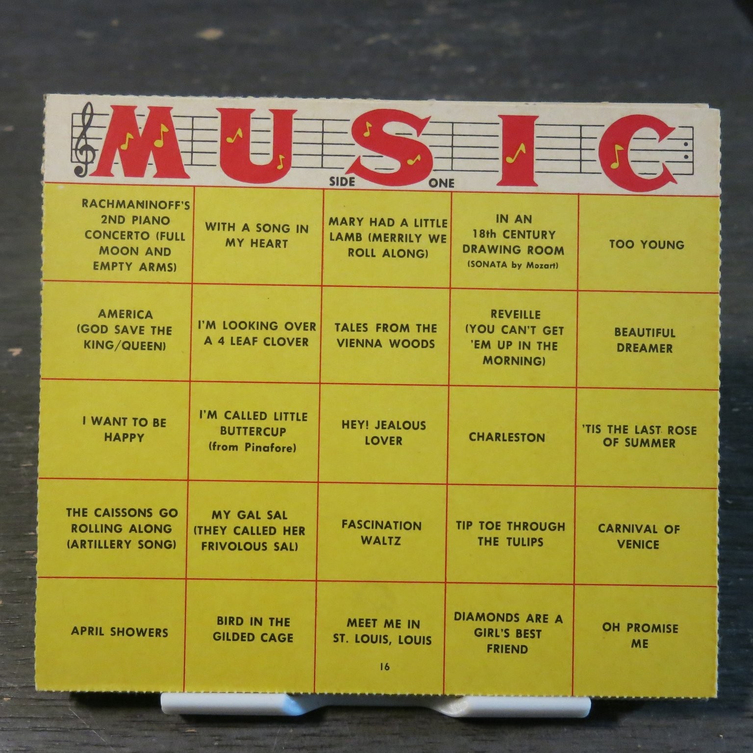 Name That Tune Game Milton Bradley Board Game 3-10 Players Ages 10+ 1959
