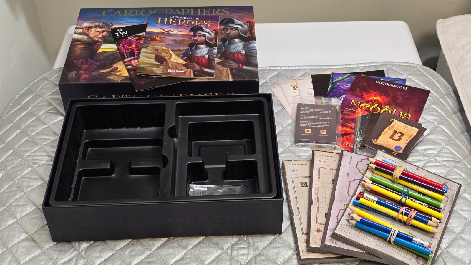 Cartographers Collectors Edition by Thunderworks Games 2021 – Complete