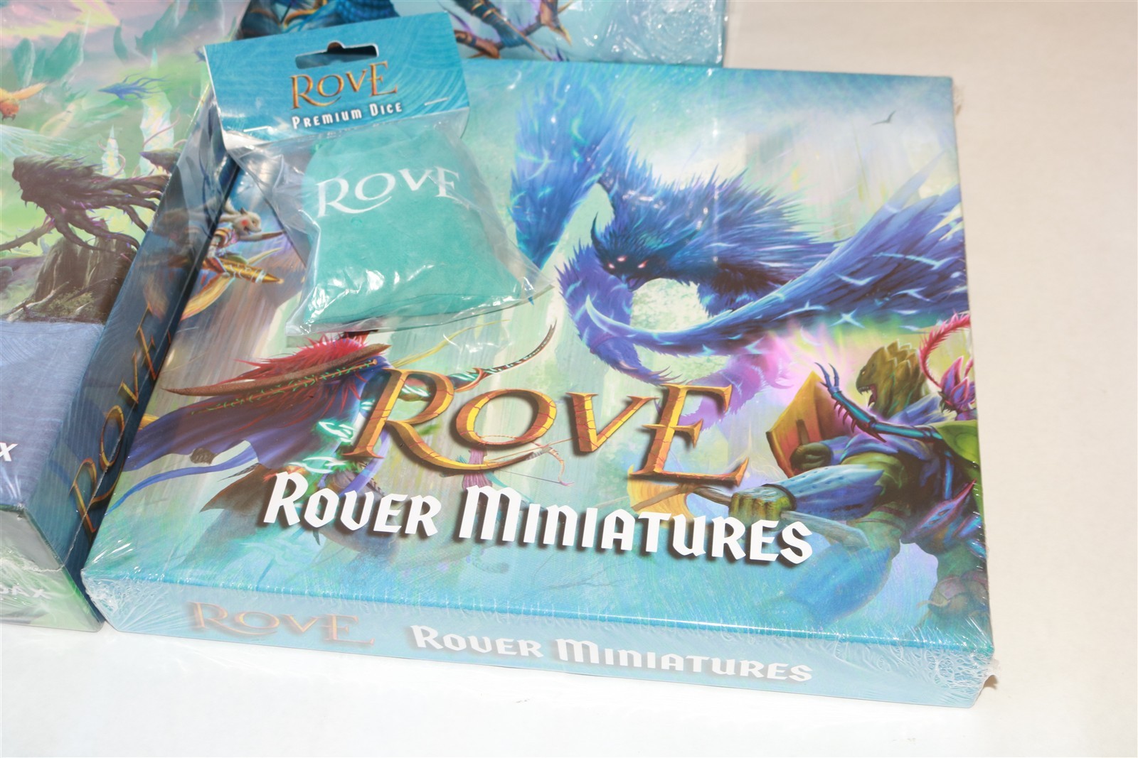 ROVE – Addax Games – Base + Xulc Expansion + Rover Miniatures + Dice NEW/SEALED