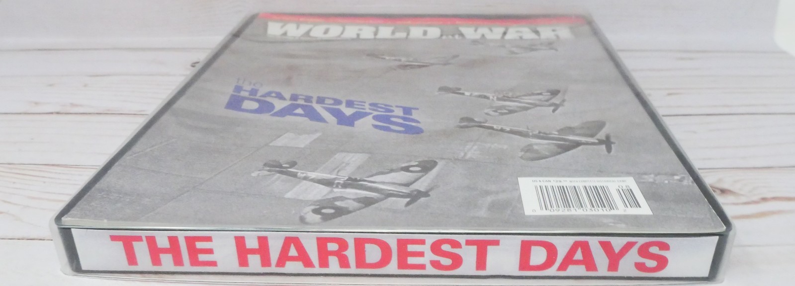 World at War Magazine 19, The Hardest Day, Solitaire Game, Complete-Punched