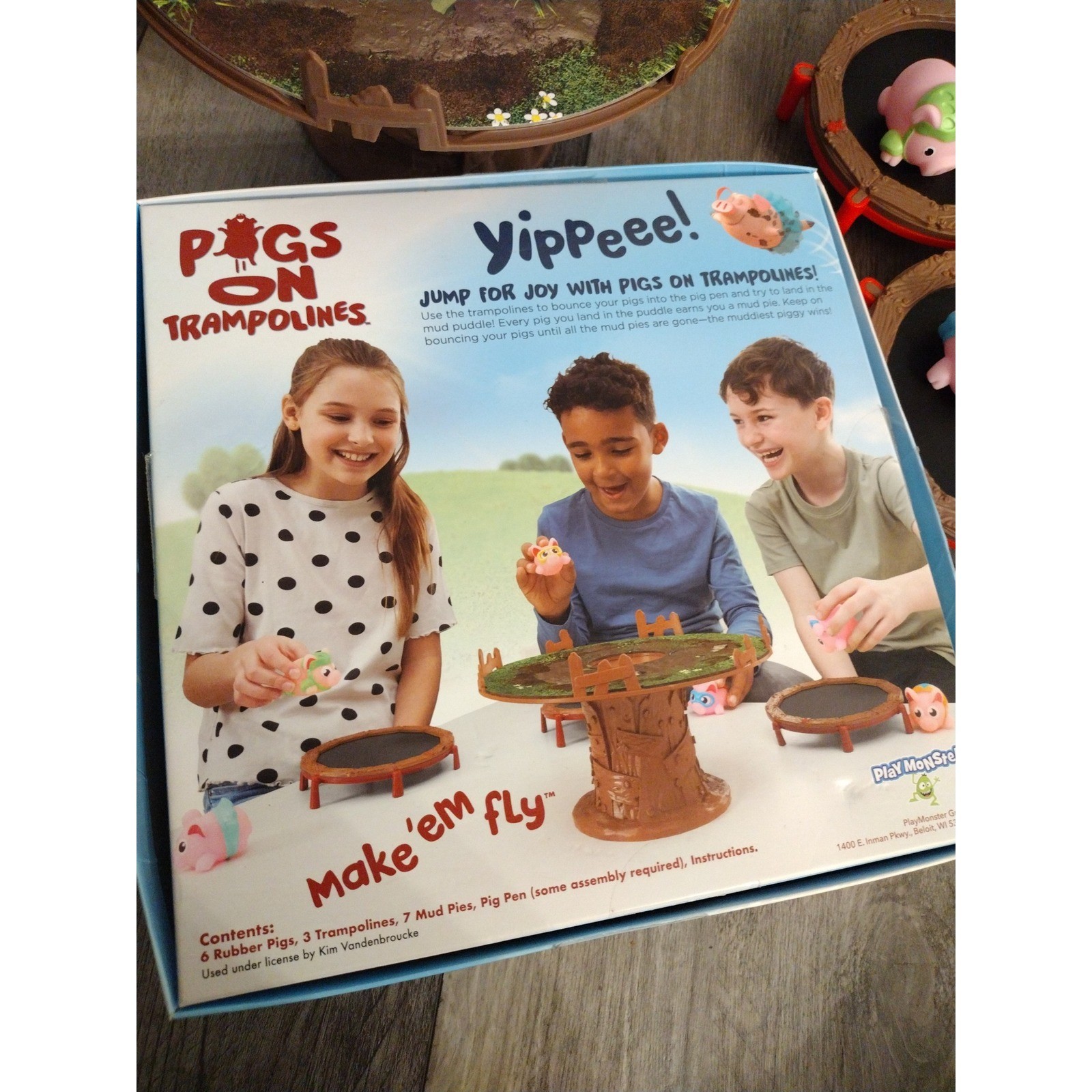 Pigs on Trampoline Game 2022 play monster make em fly