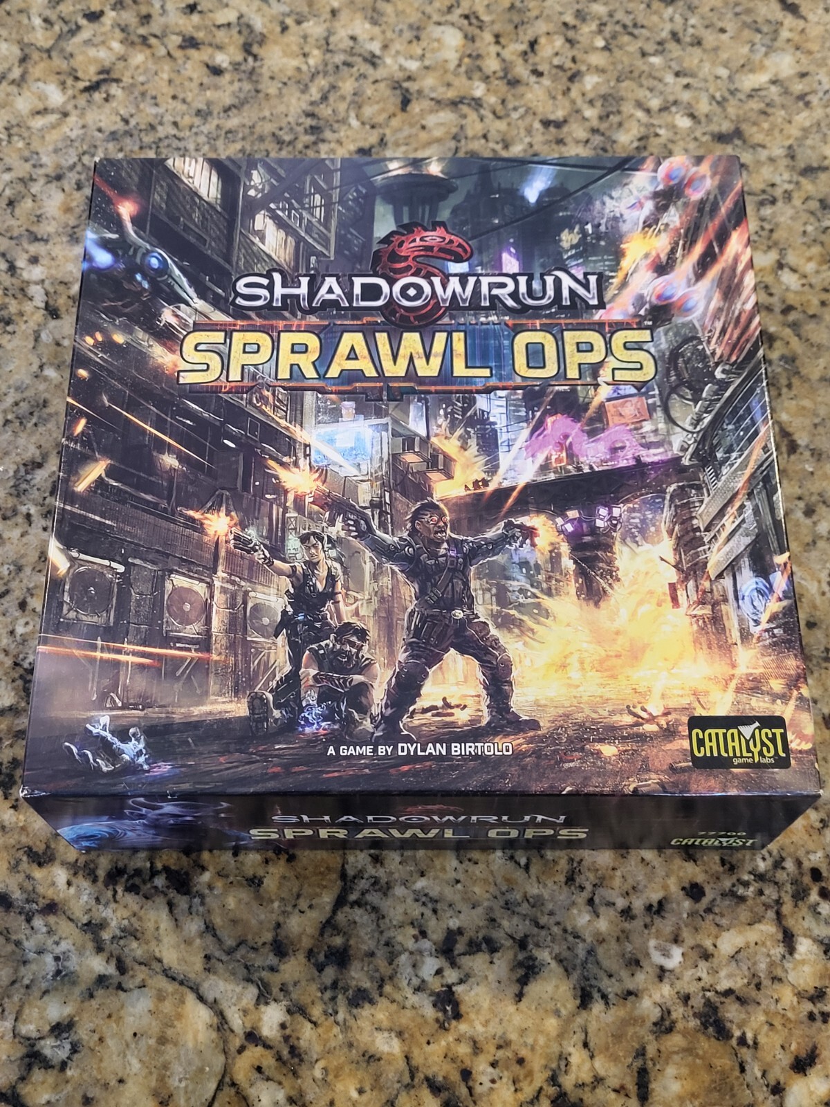 Shadowrun Sprawl Ops Board Game Catayst Game Labs Topps