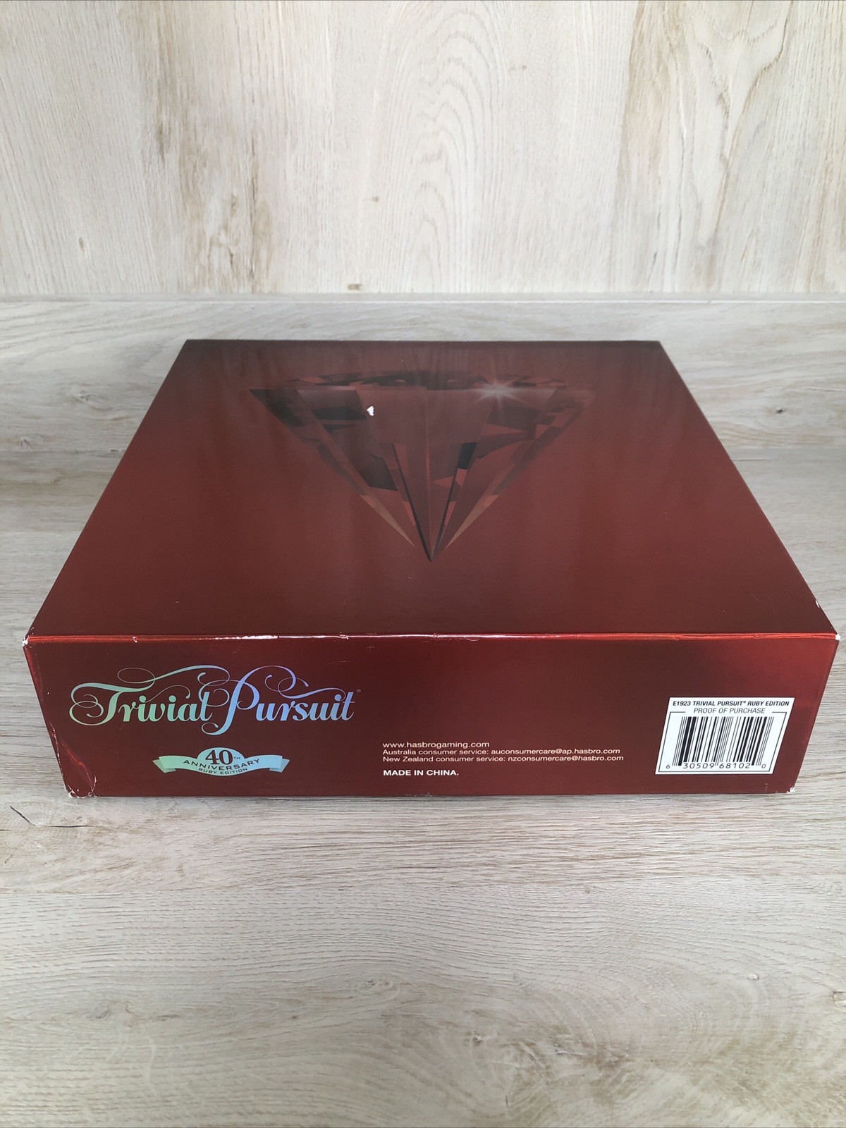 TRIVIAL PURSUIT 40th ANNIVERSARY Ruby Edition Board Game Hasbro 2018 COMPLETE!