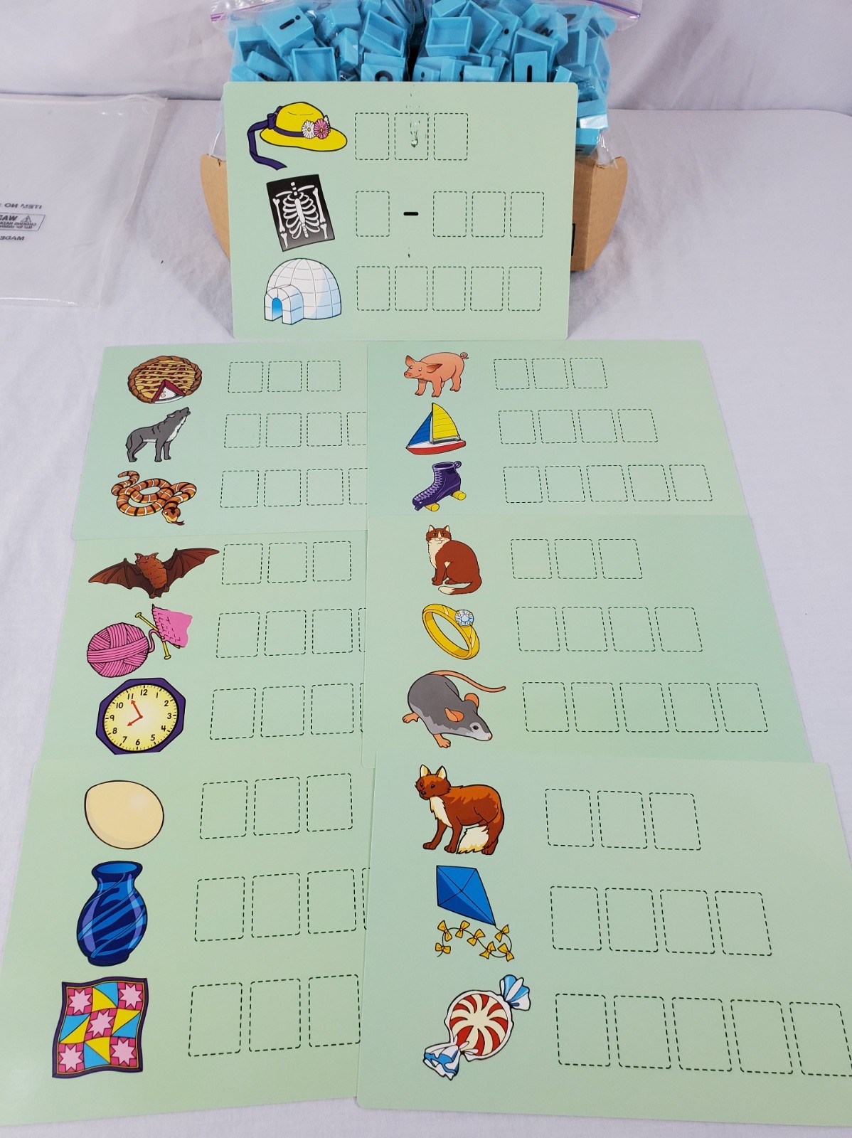 Build-A-Word Game Toys To Grow On #648 Word Cards & Blue Tiles Pre-Owned