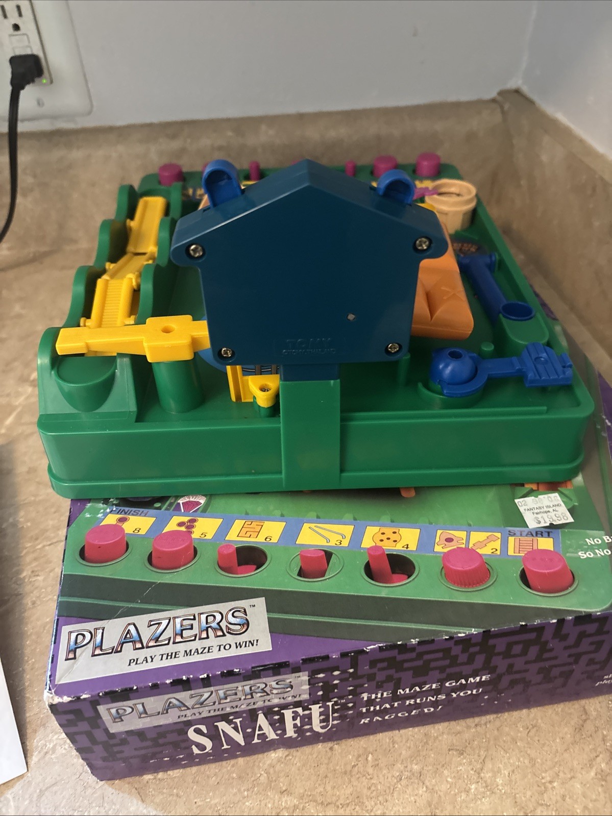 VINTAGE 1991 – Snafu Tomy Screwball Scramble Run Game One Marble Only