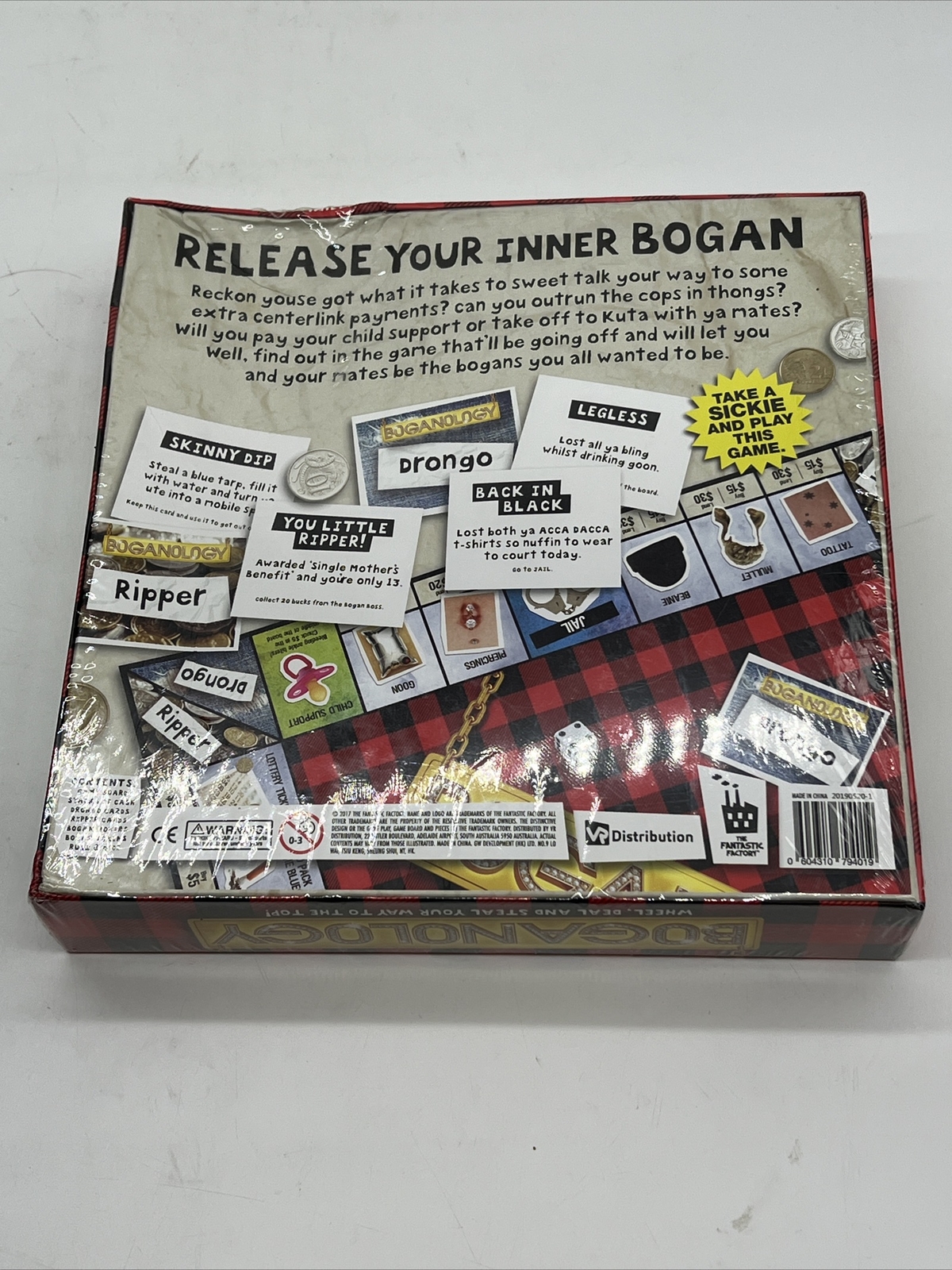 Boganology Board Game Australia Culture Card Party Game SEALED Damaged Box