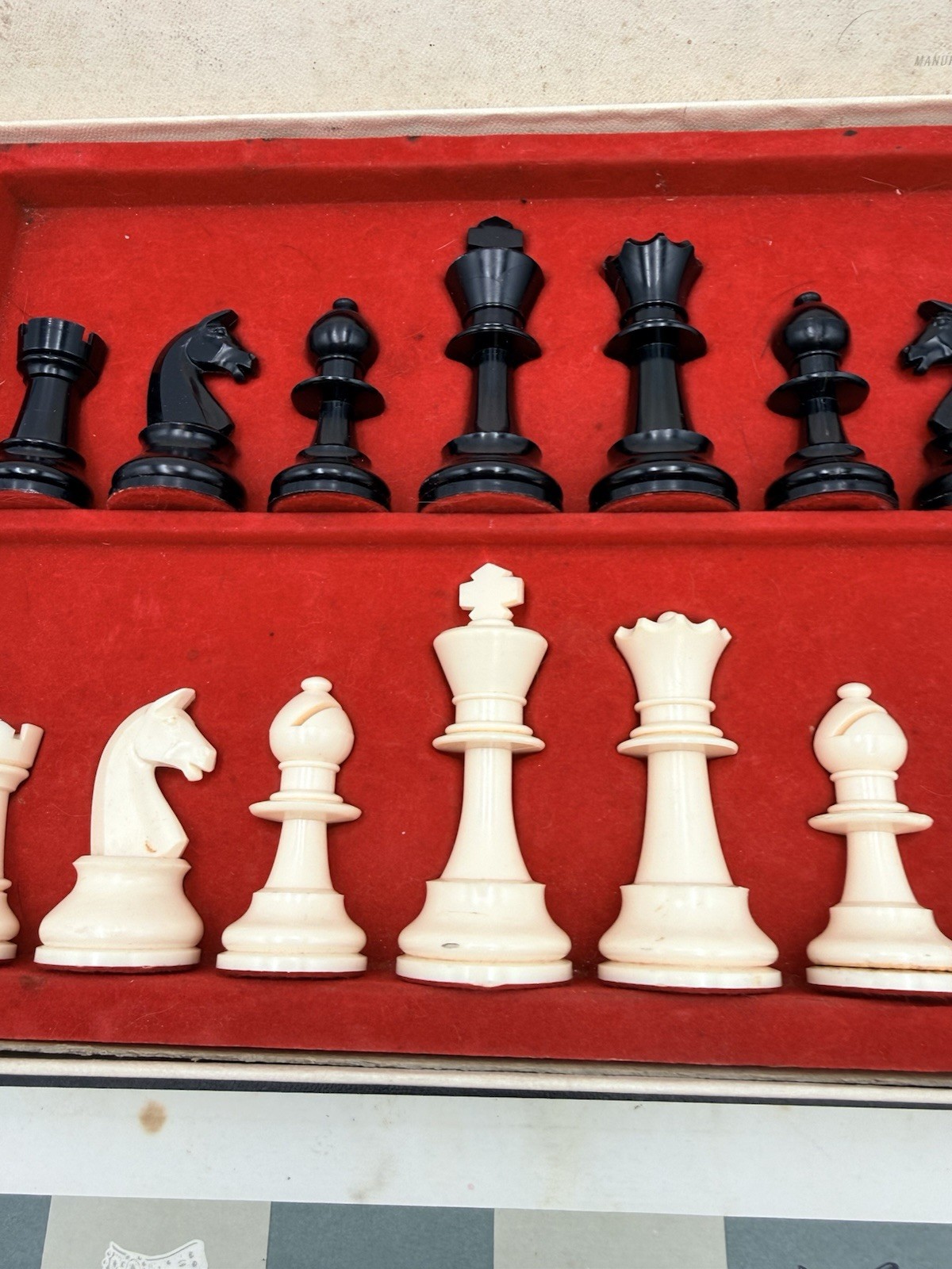 Vtg Deluxe Chess Set 1968 Selchow & Righter Complete In Box SelRight Felt Bottom