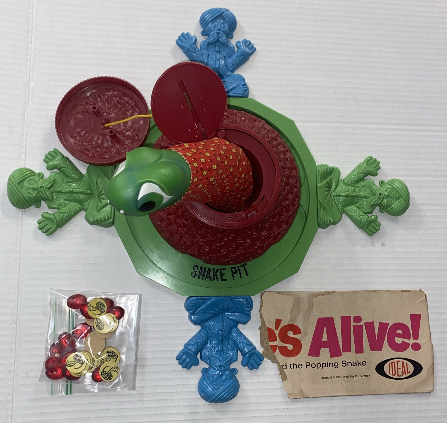 Vintage 1966 Snakes Alive! Ideal Toys Board Game MISSING Instructions Box 1960s