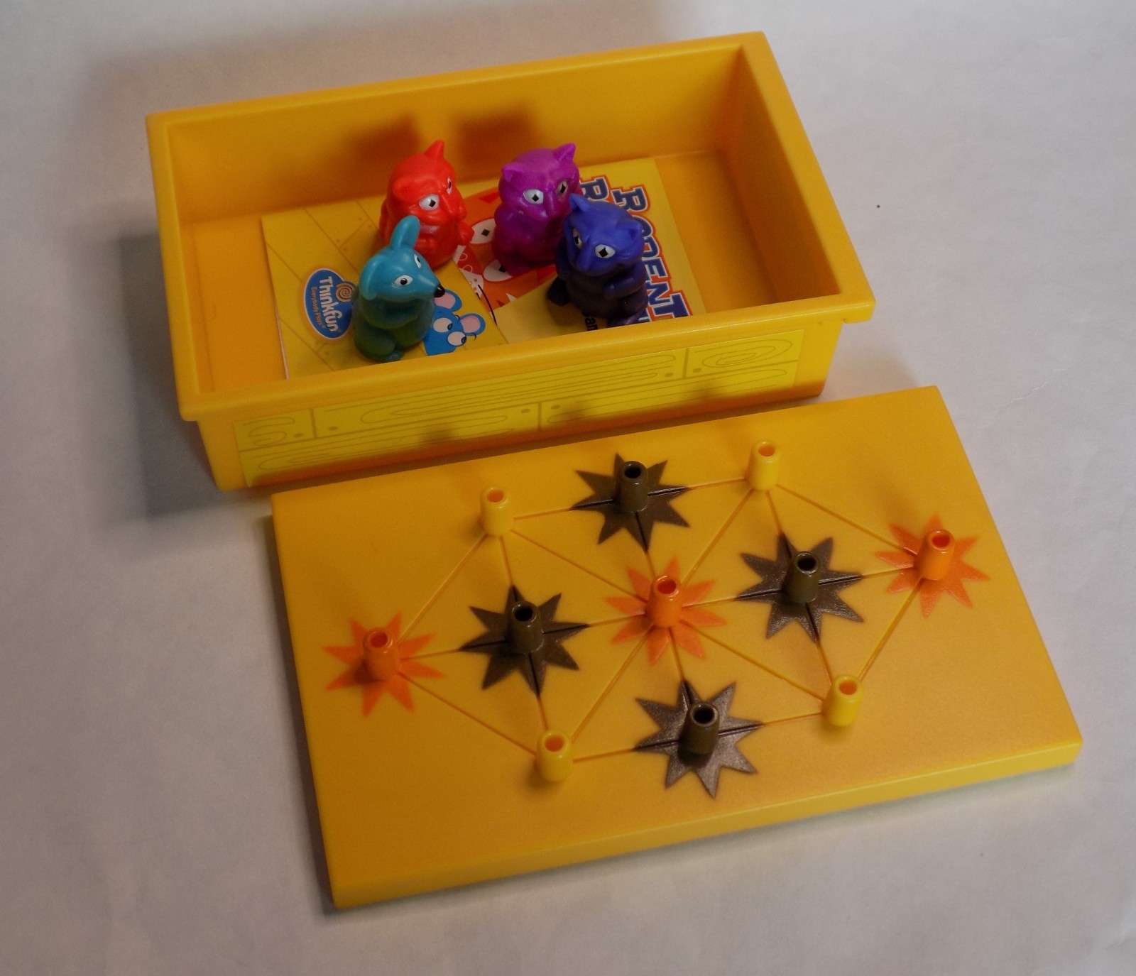Binary Arts TIC TAC TOE & Rodent Roundup Portable Games Vintage 2000