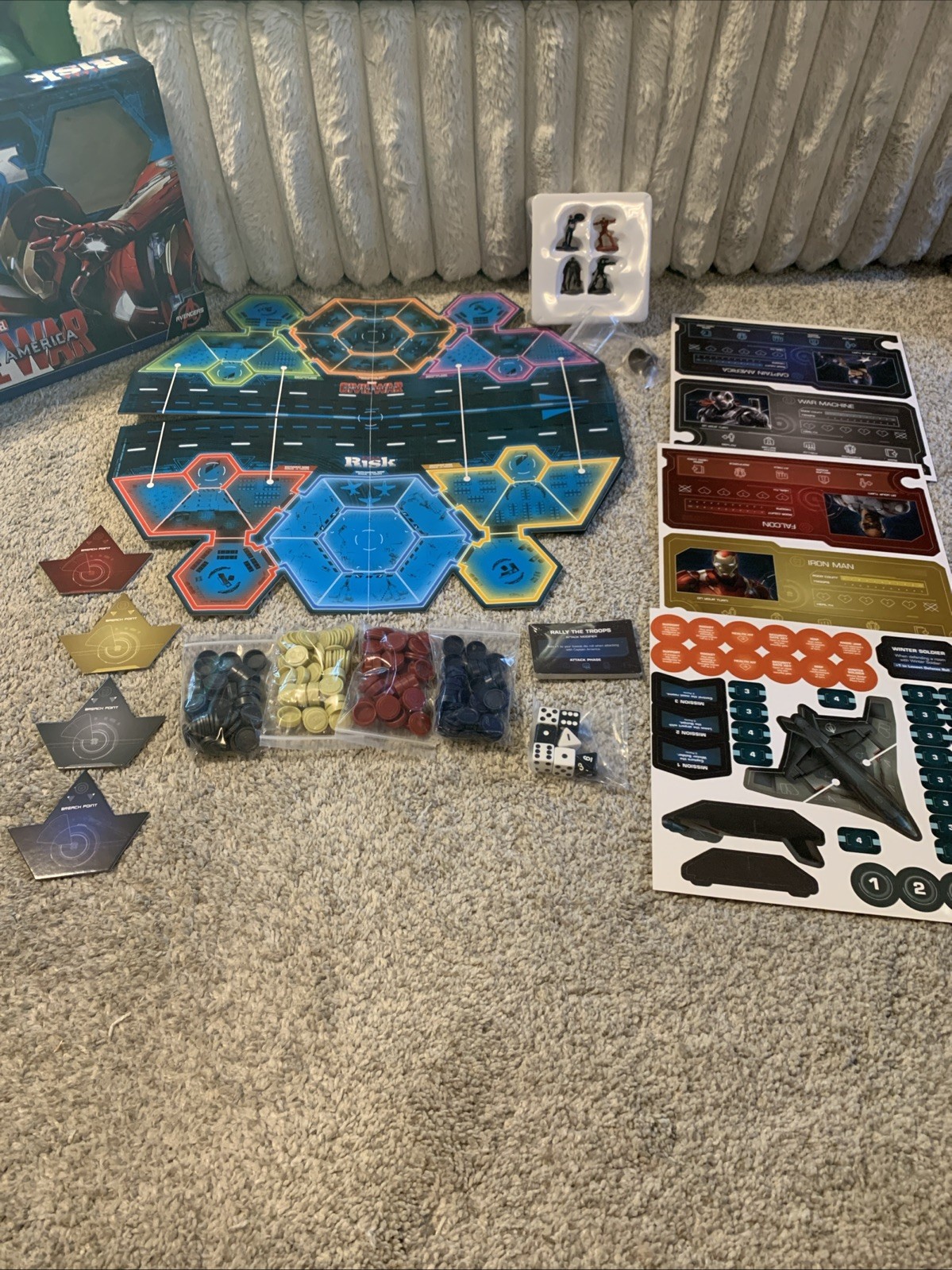 Risk Captain America Civil War Board Game Marvel Hasbro Avengers 2016