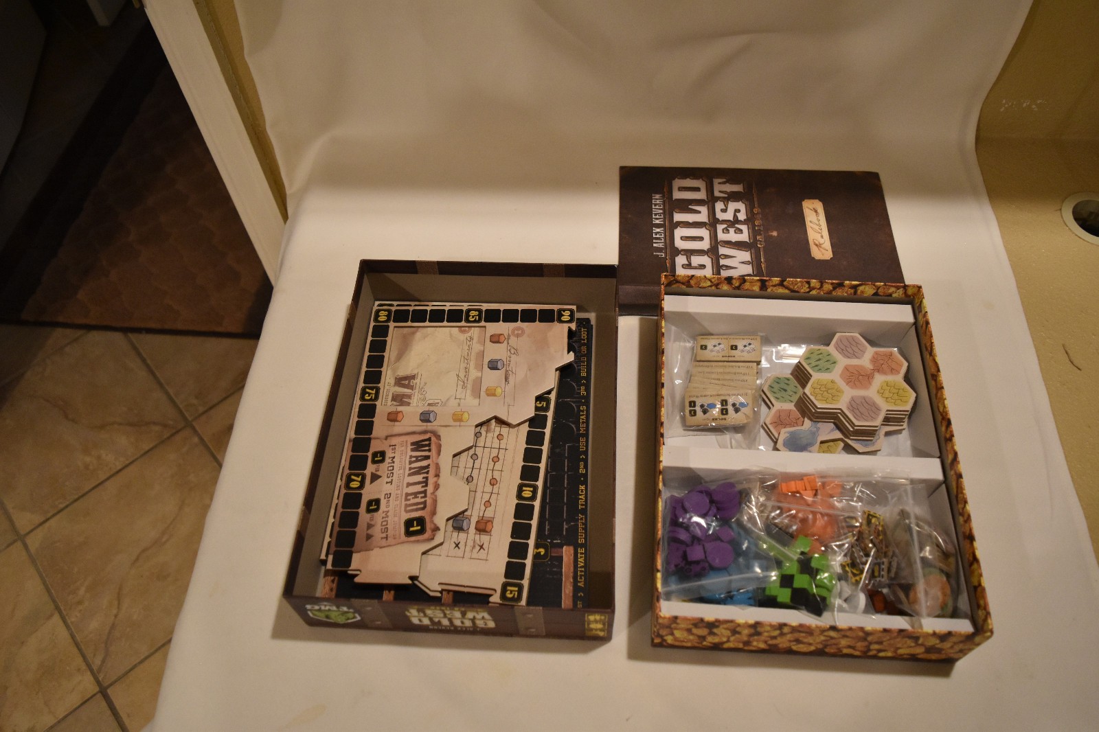 Gold West board game, Used, Played only once