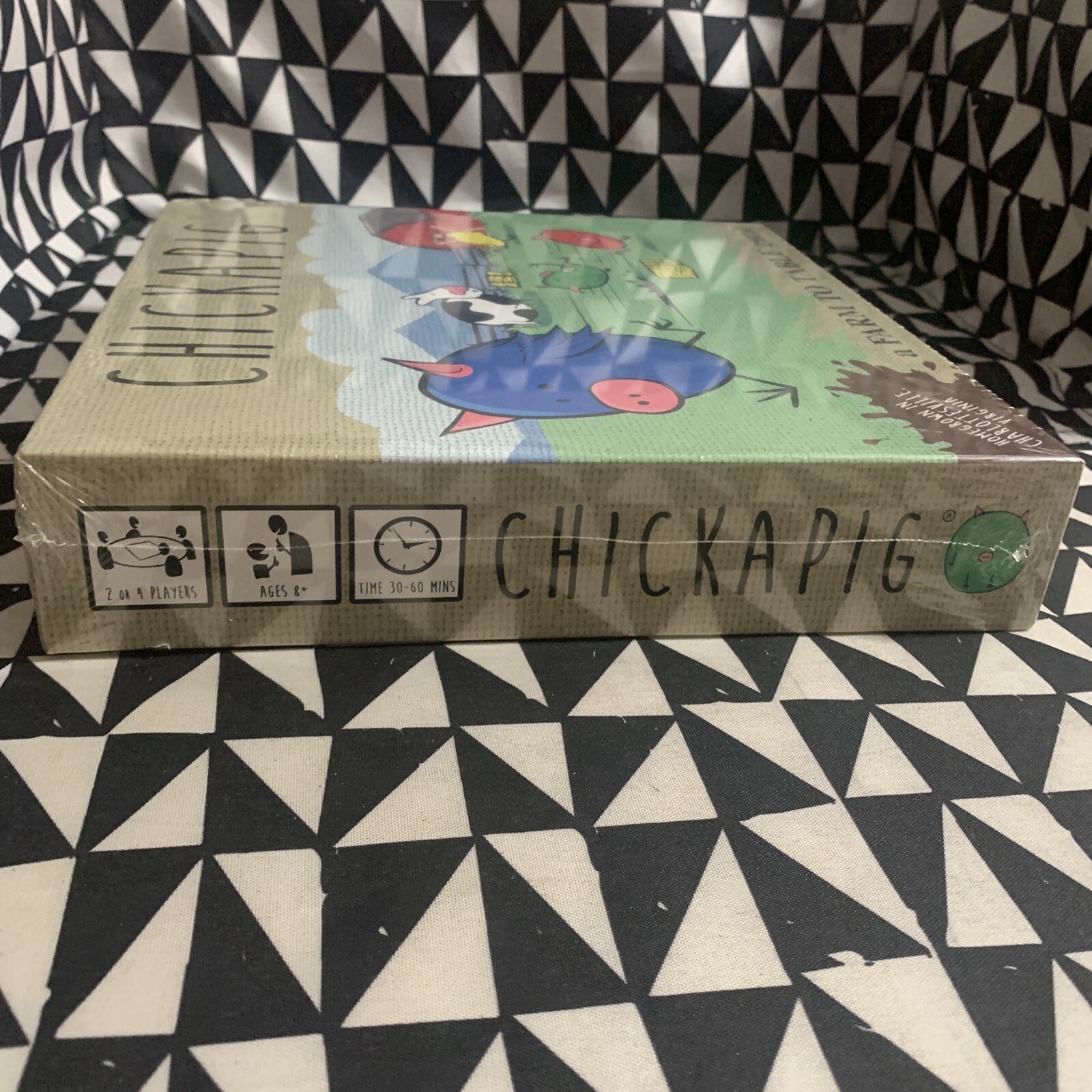 New Chickapig Board Game Family Ages 8+ 2-4 Players Kids Gift Farm To Table Wood