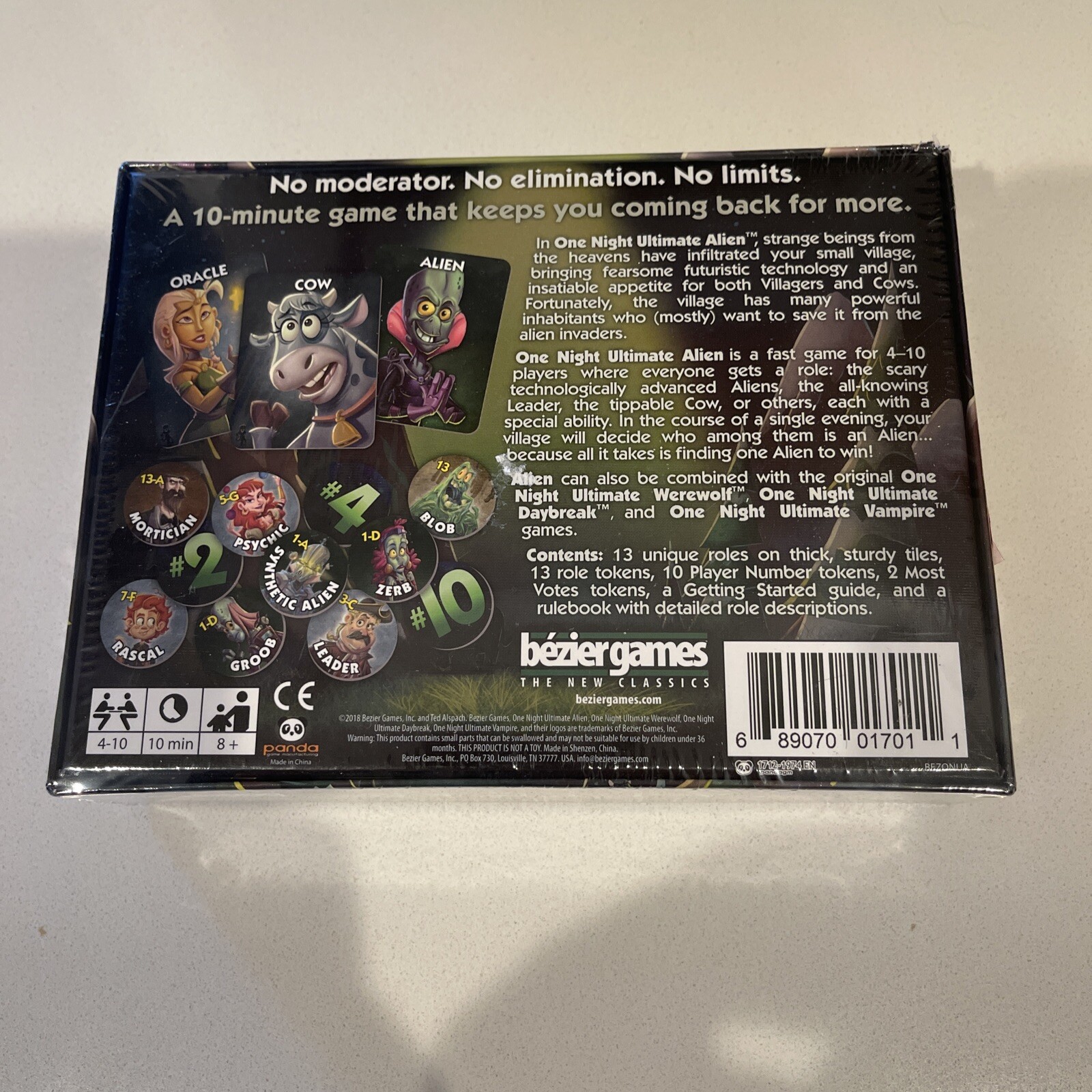 Role Play Game One Night Ultimate Alien Family Party Brand New in Box Sealed