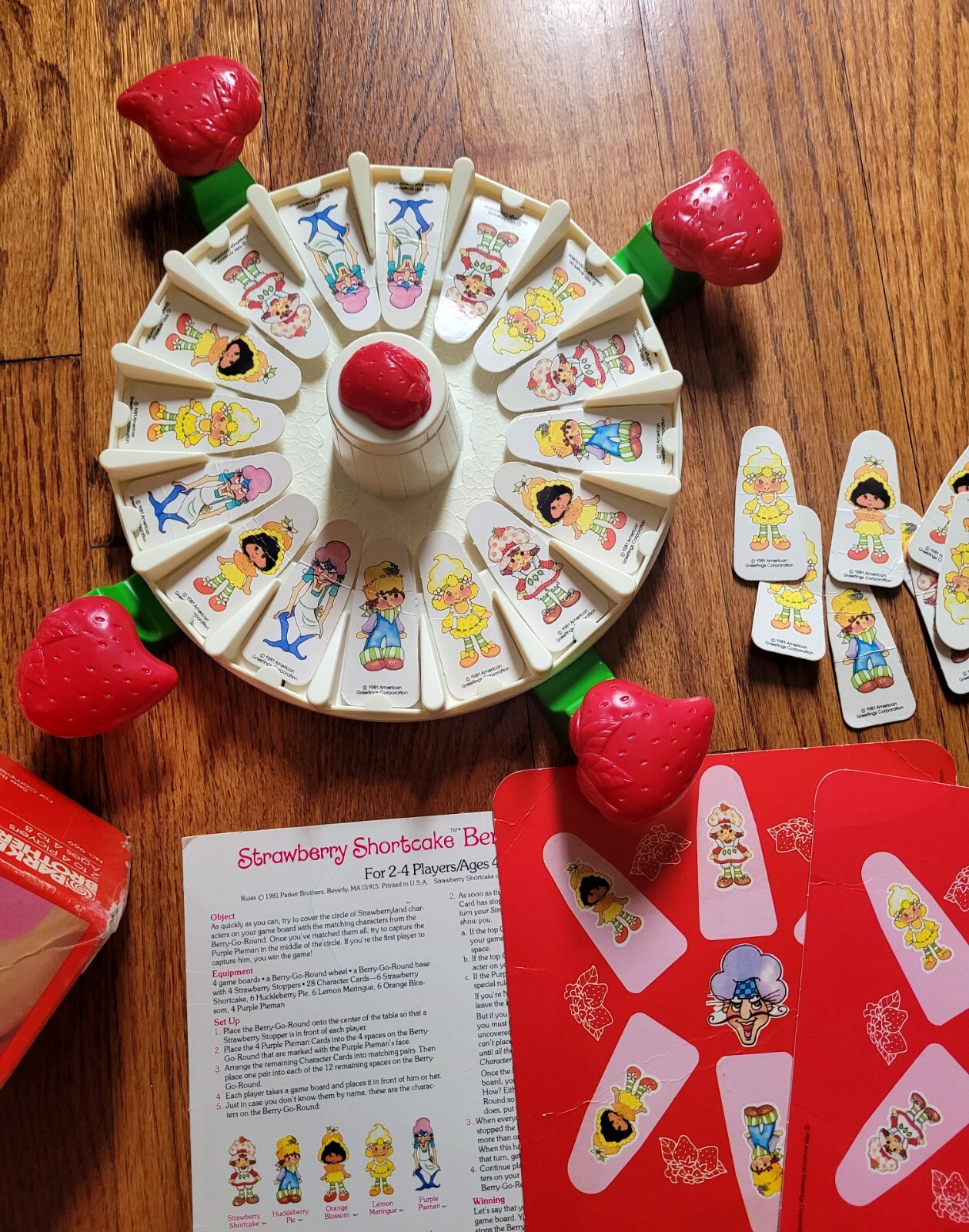 VINTAGE 1982 Strawberry Shortcake Berry-go-round Game. Carousel Game. GUC!!