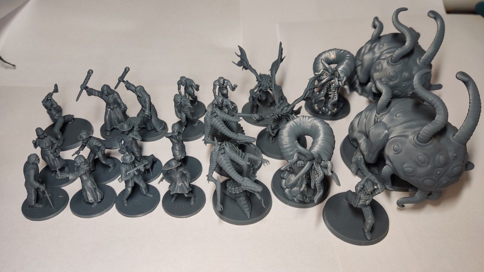 Monsters and Investigators for Mansions of madness 2nd edition. Conversion kit.