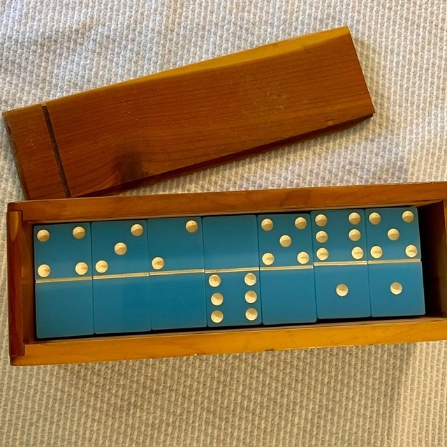 Vintage Two-Tone Blue and White Double Six Dominoes Complete 28 Set Wood Box