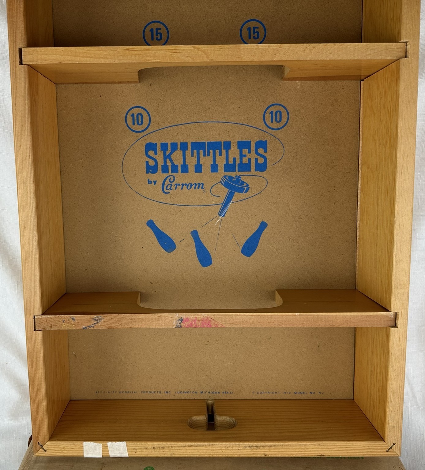 Vintage Carrom Skittles Game Skittle Bowl Game Complete in Good Cond FREE SHIP