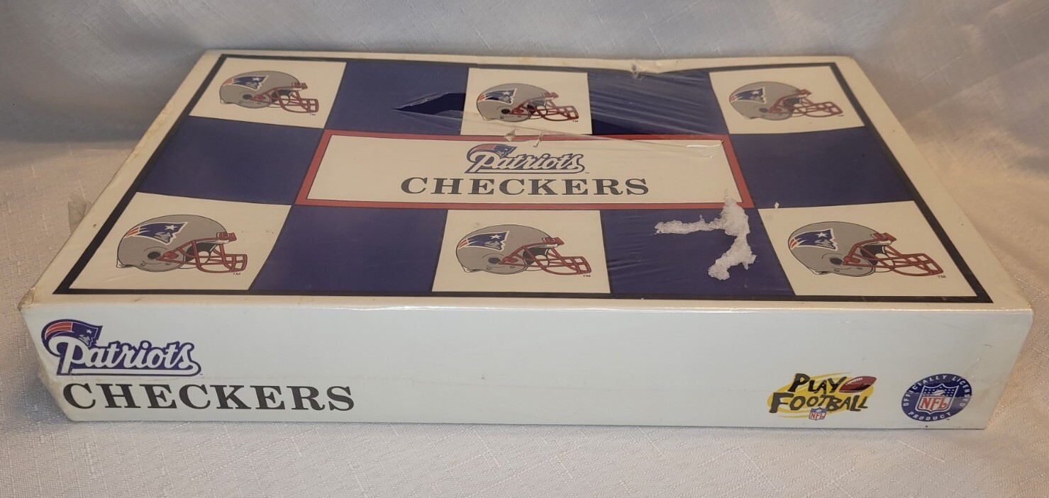 Vintage NFL Checkers Game Patriots Vs Dolphins Complete 1993 Liscenced Product