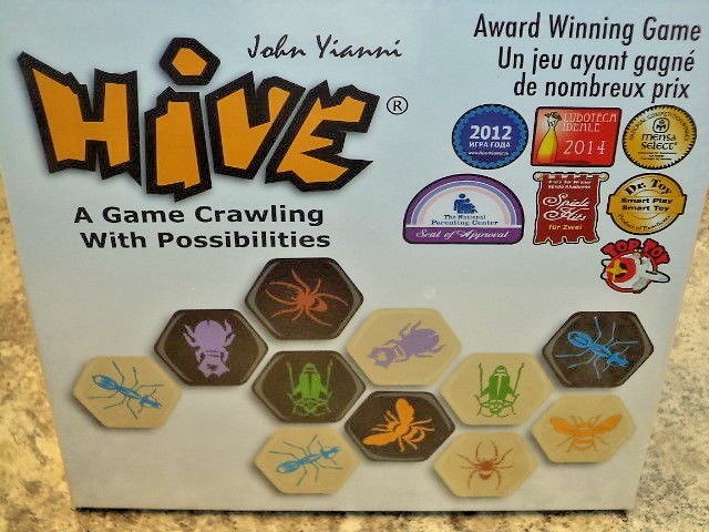 Hive – Gen42 Games Board Game New!