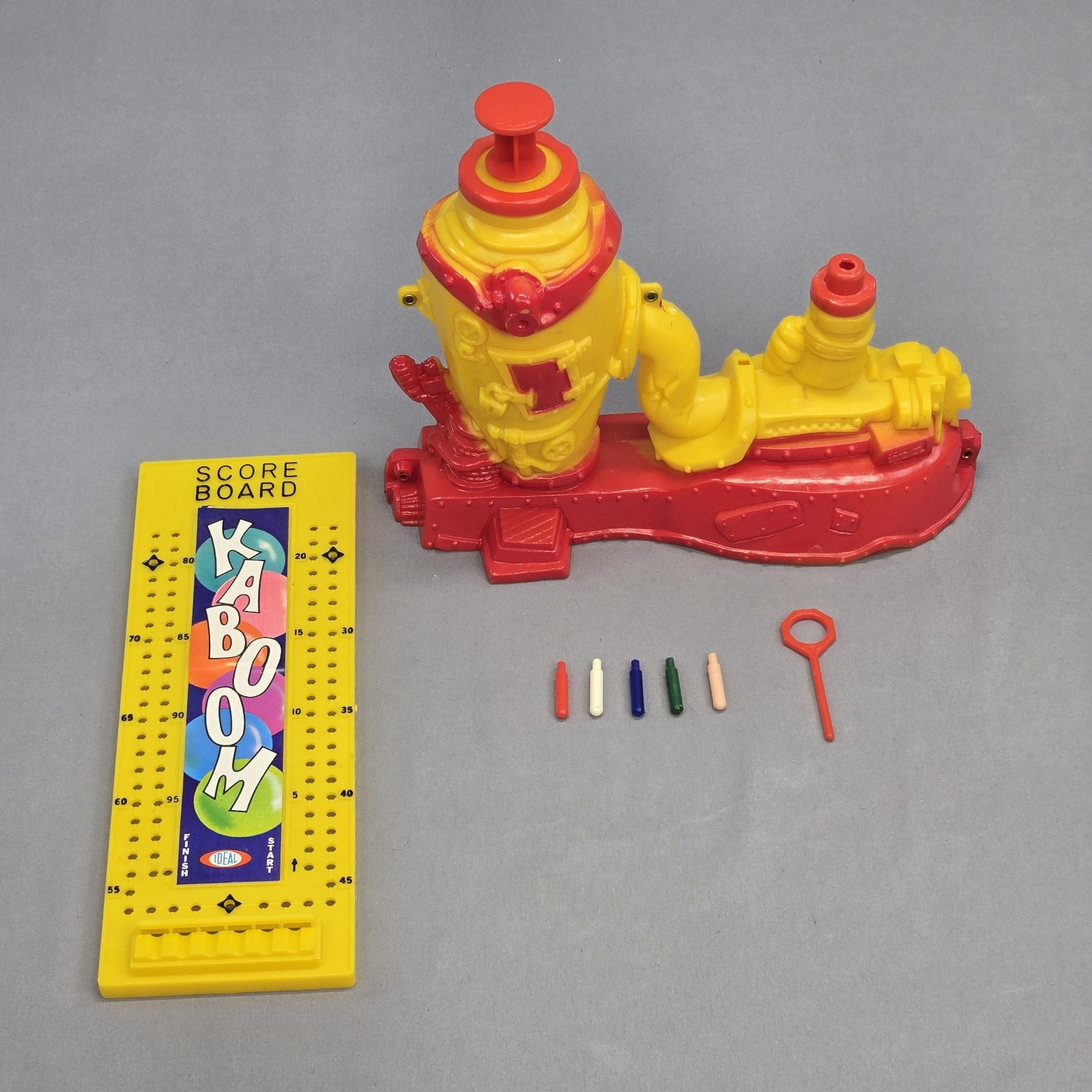 Vintage KABOOM- Balloon Busting game 1965 – Ideal – Missing 1 Peg No Balloons