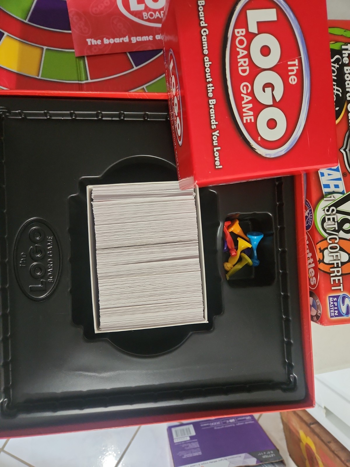 The LOGO Board Game! Trivia about the Brands You Know & Love! Ages 12+ Complete