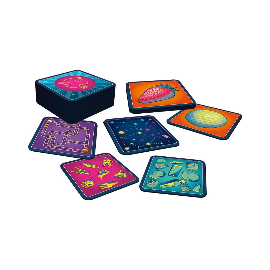 Smart Smack Family Card Game Zygomatic Fast Quick ZYGCORCH0101ML1