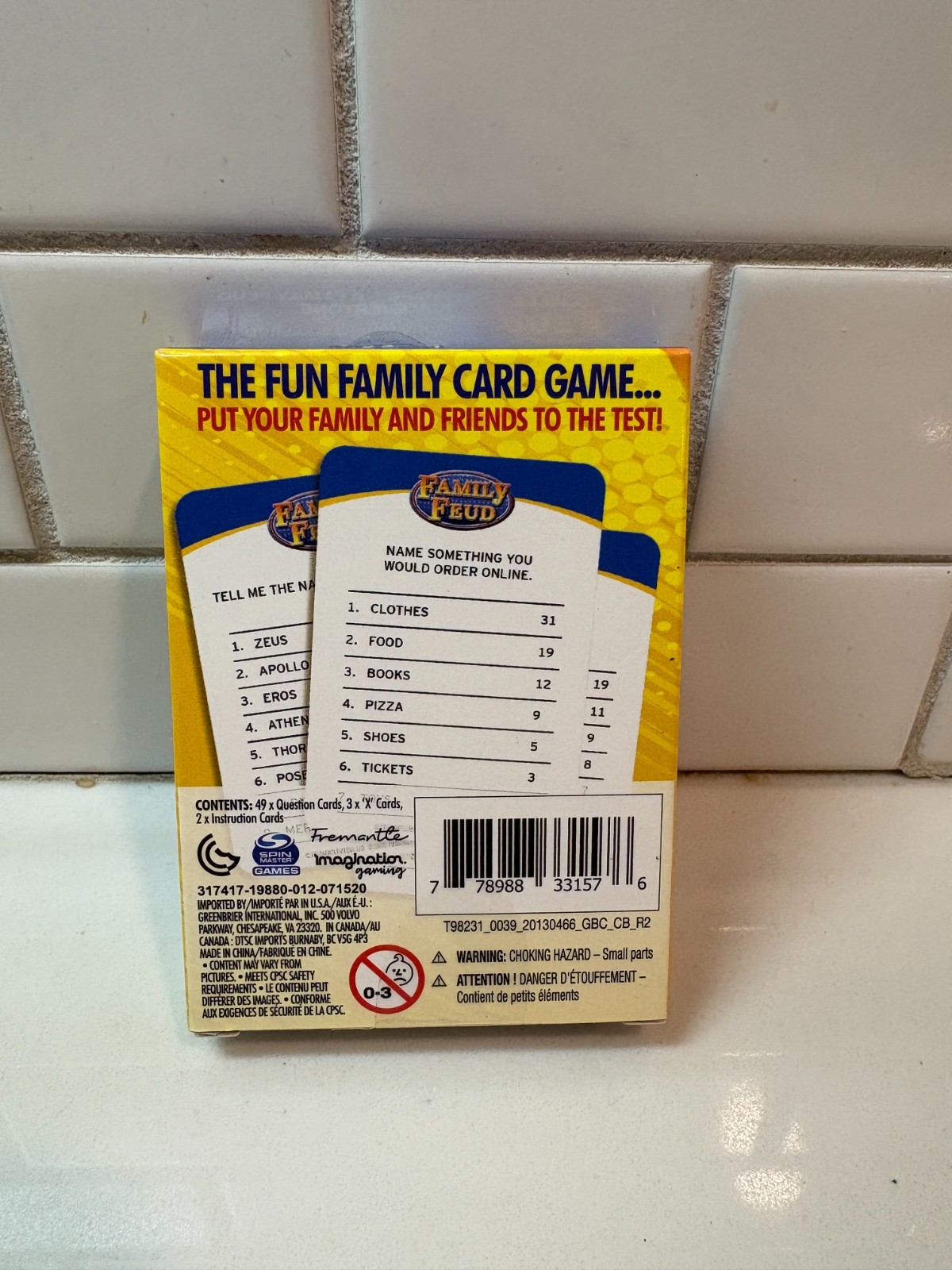 NEW UNOPENED FAMILY FUED SURVEY SHOWDOWN CARD GAME
