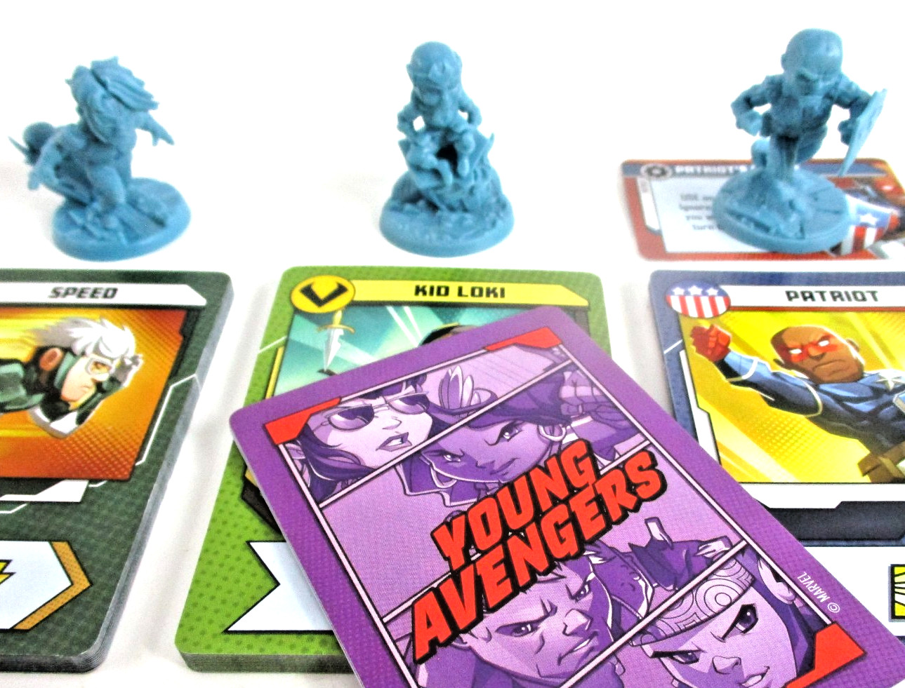 MARVEL UNITED: Multiverse YOUNG AVENGERS TEAM Minis & Cards NEW!!