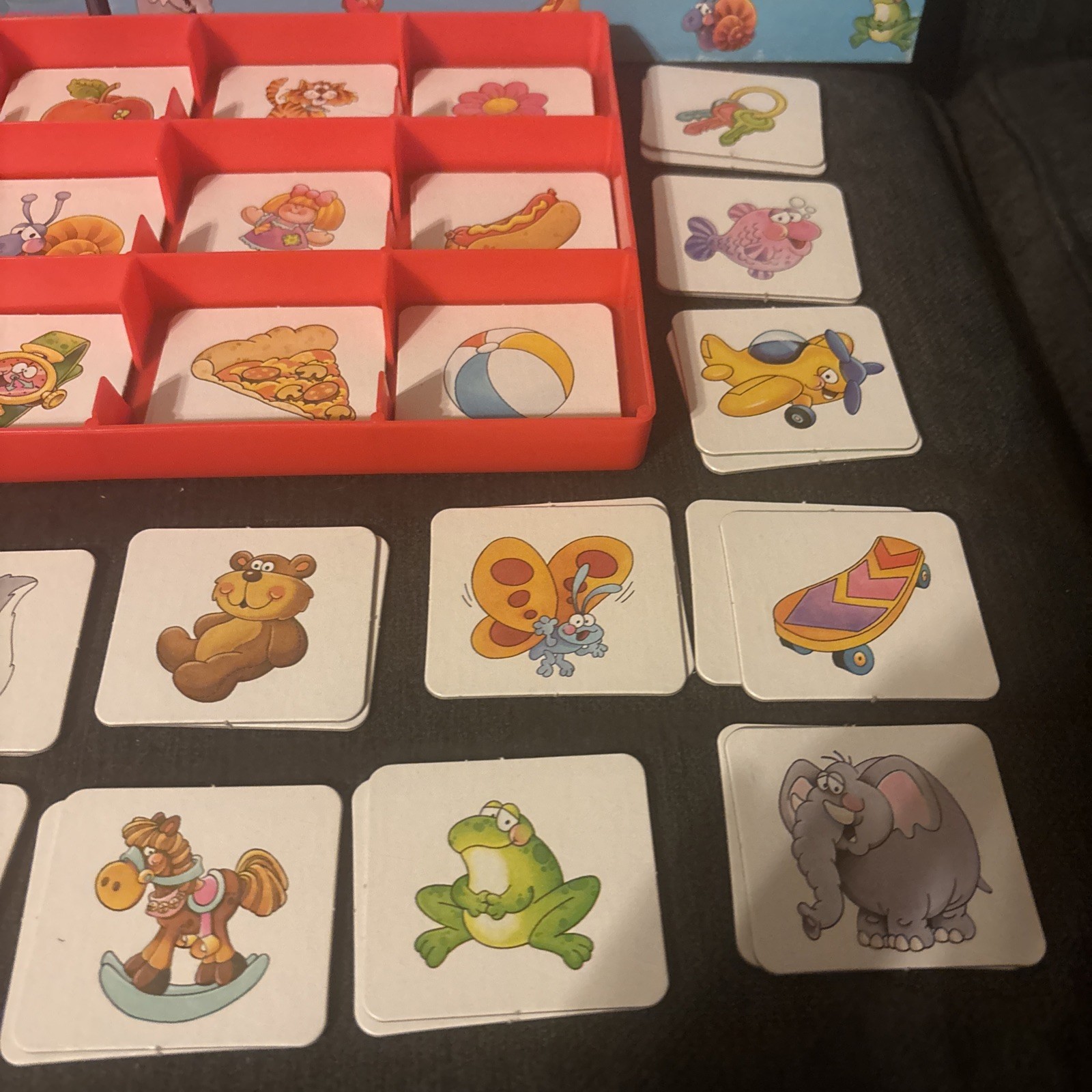 MILTON BRADLEY 2001 ORIGINAL MEMORY GAME CHILDRENS AGES 3-6 YEARS Complete EUC