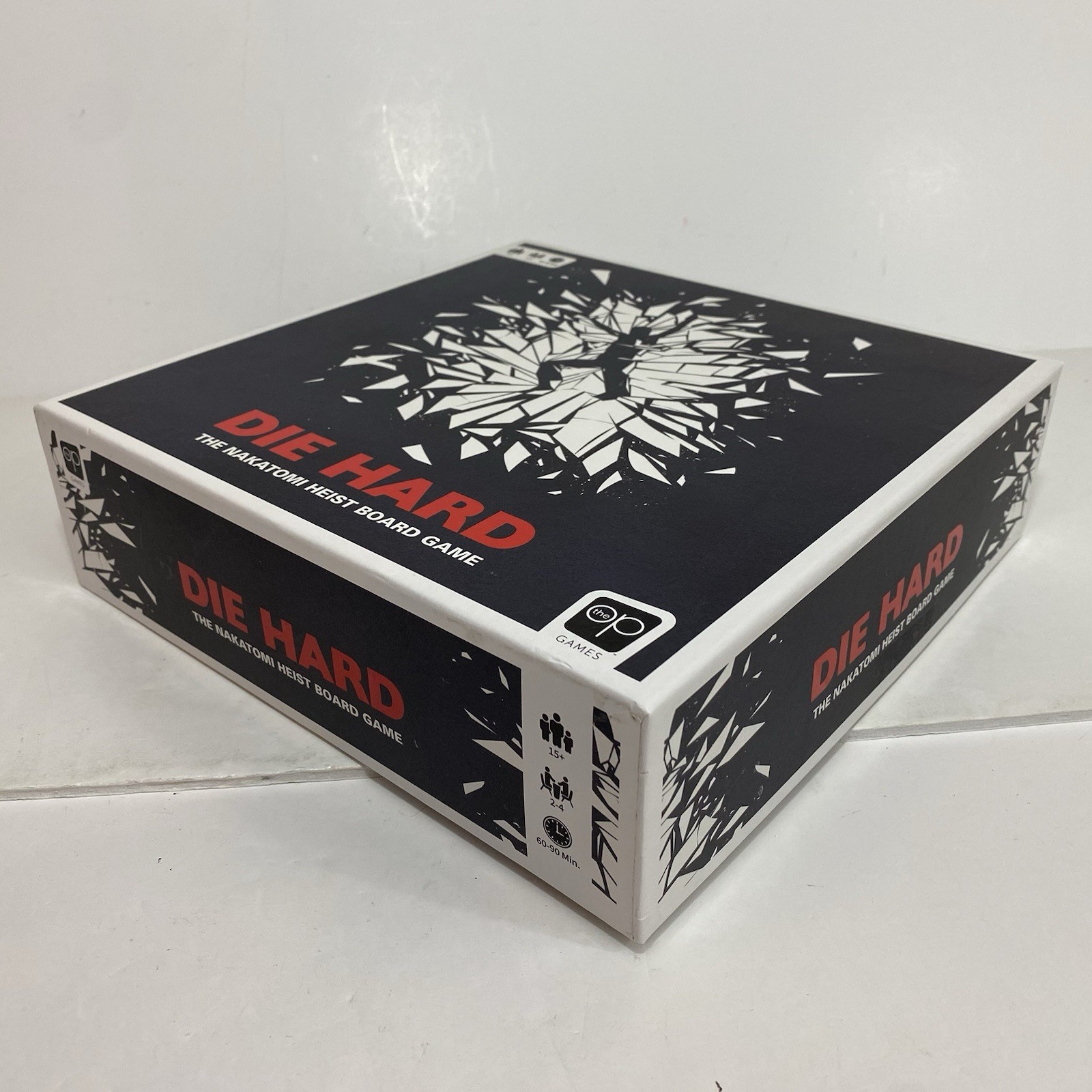 Die Hard The Nakatomi Heist Board Game USAopoly 2019 New Open Box Sealed Cards