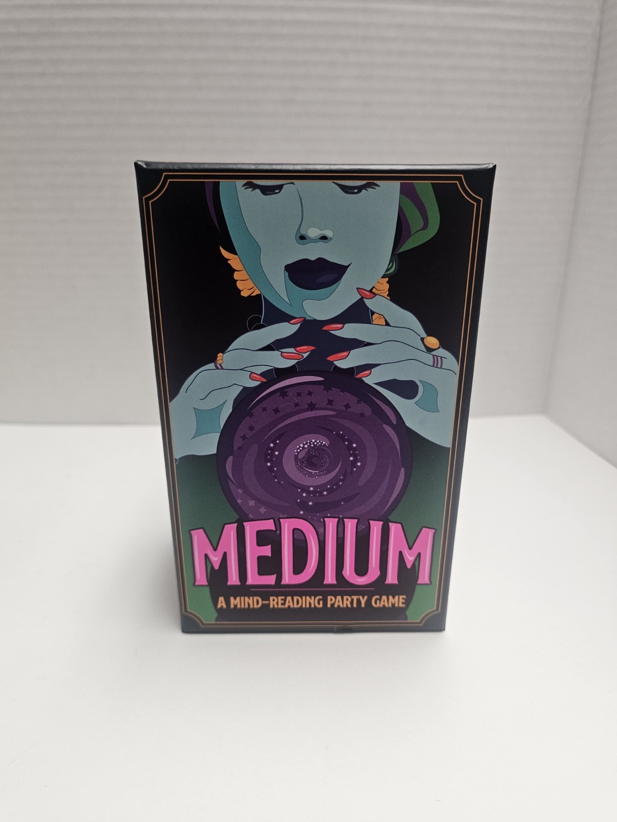 MEDIUM A Mind-Reading Social Party Game Greater Than Games Open Box Never Used