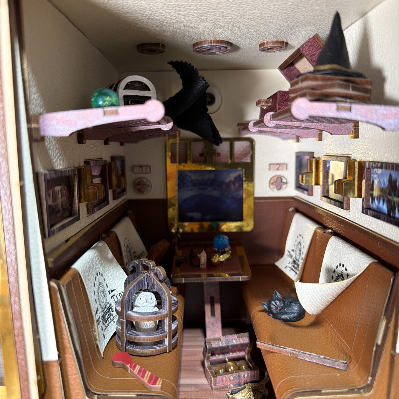 DIY Book Nook Kit Miniature Infinity Train Cabin 3D Puzzle Tonecheer – Harry P.