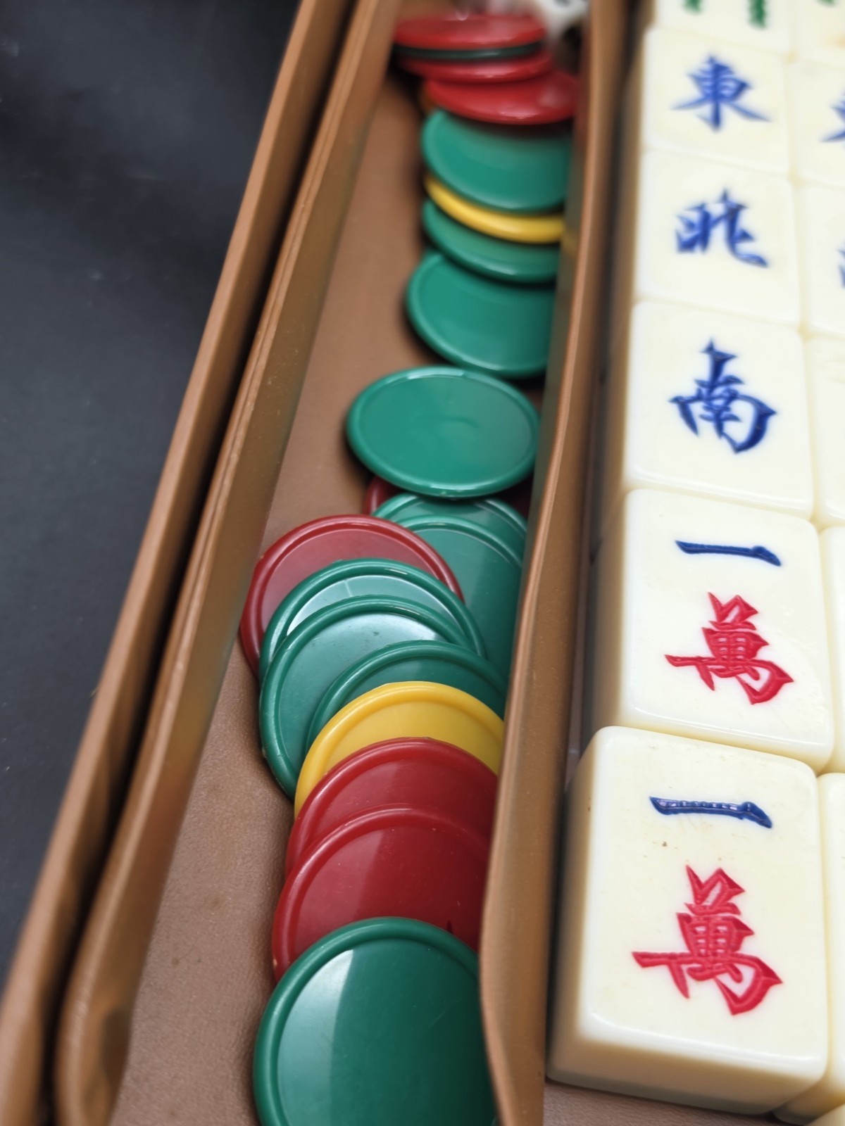 Mahjong Game Set 145 Pieces Canton Style Handmade Plastic Vtg