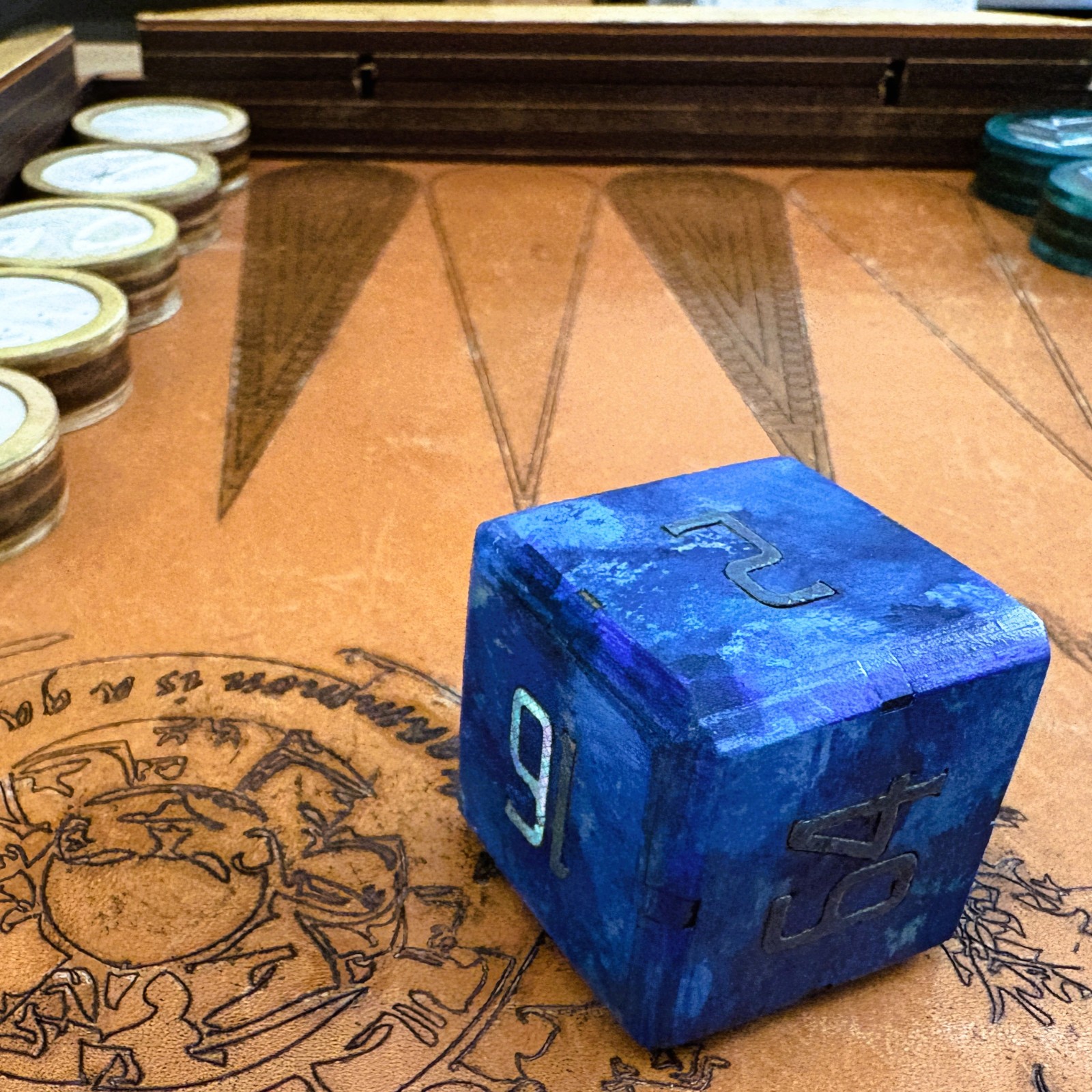Neptune’s Nacre – Deep Blue Radiance – Backgammon Doubling Cube 36mm