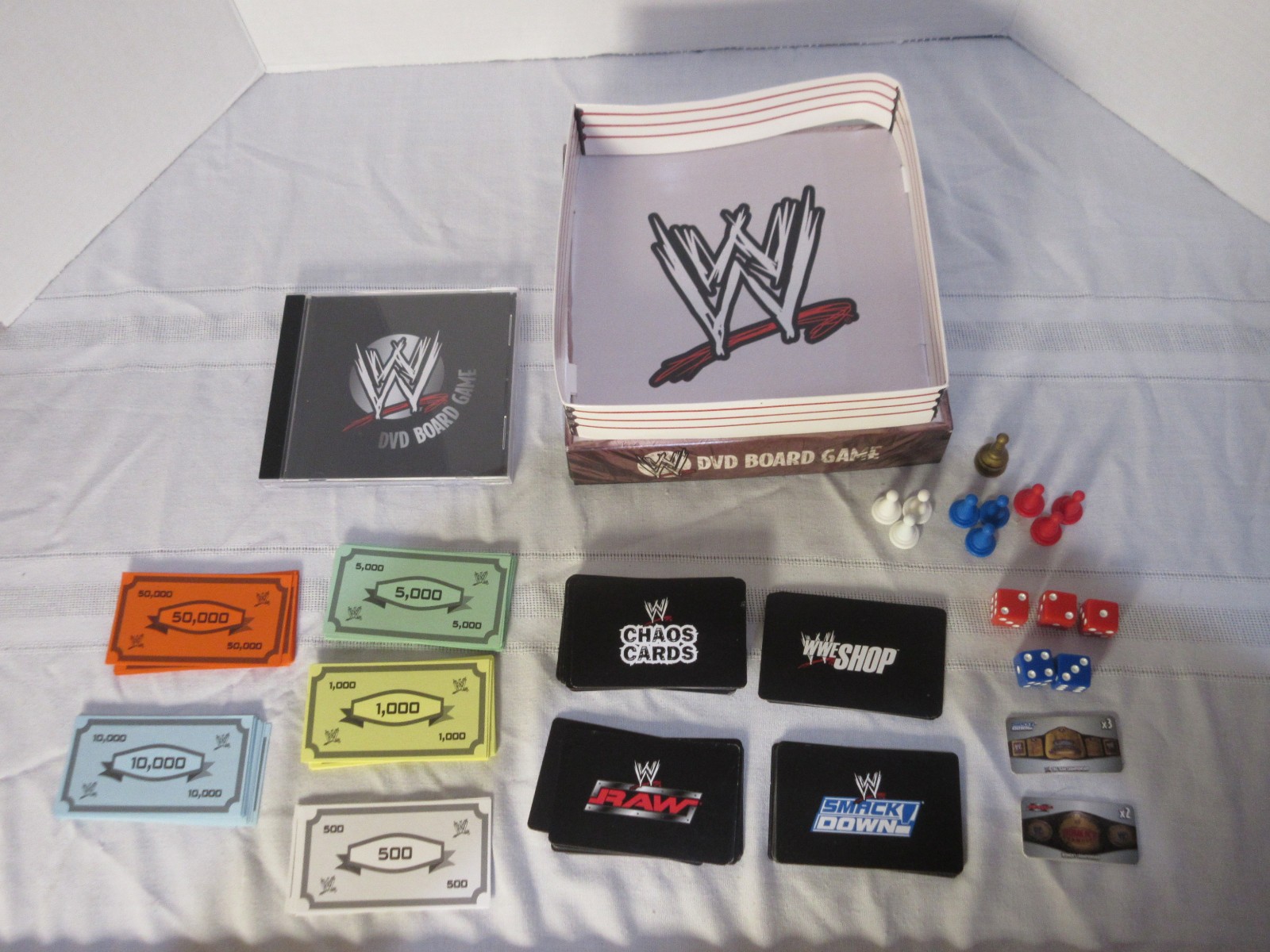 Rare 2005 World Wrestling Entertainment WWE Smack Down VS Raw DVD Board Game